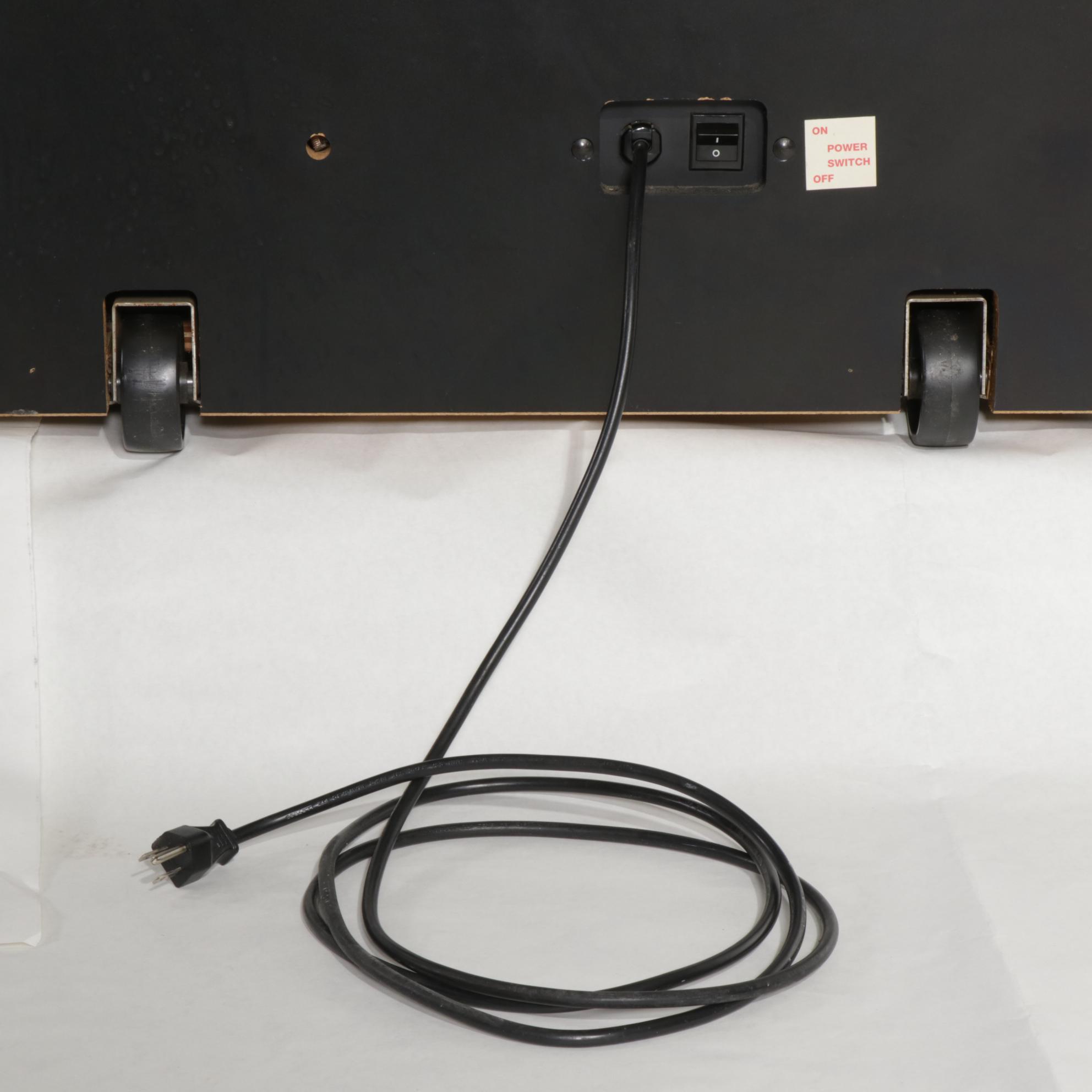 "2005 Golden Tee" Golf Arcade Game by Incredible Technologies