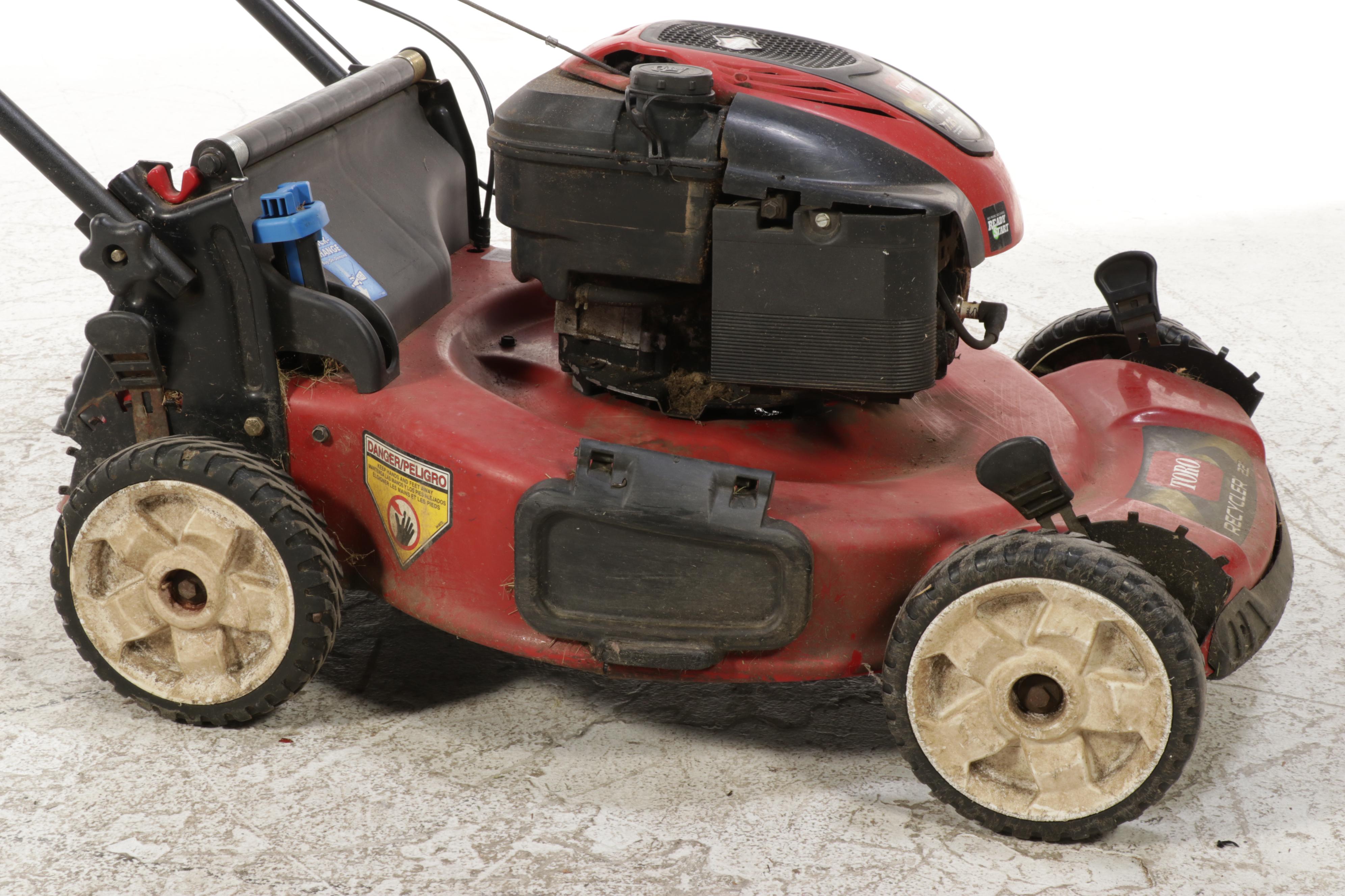 Toro Personal Pace Gas Powered Mower With Bag