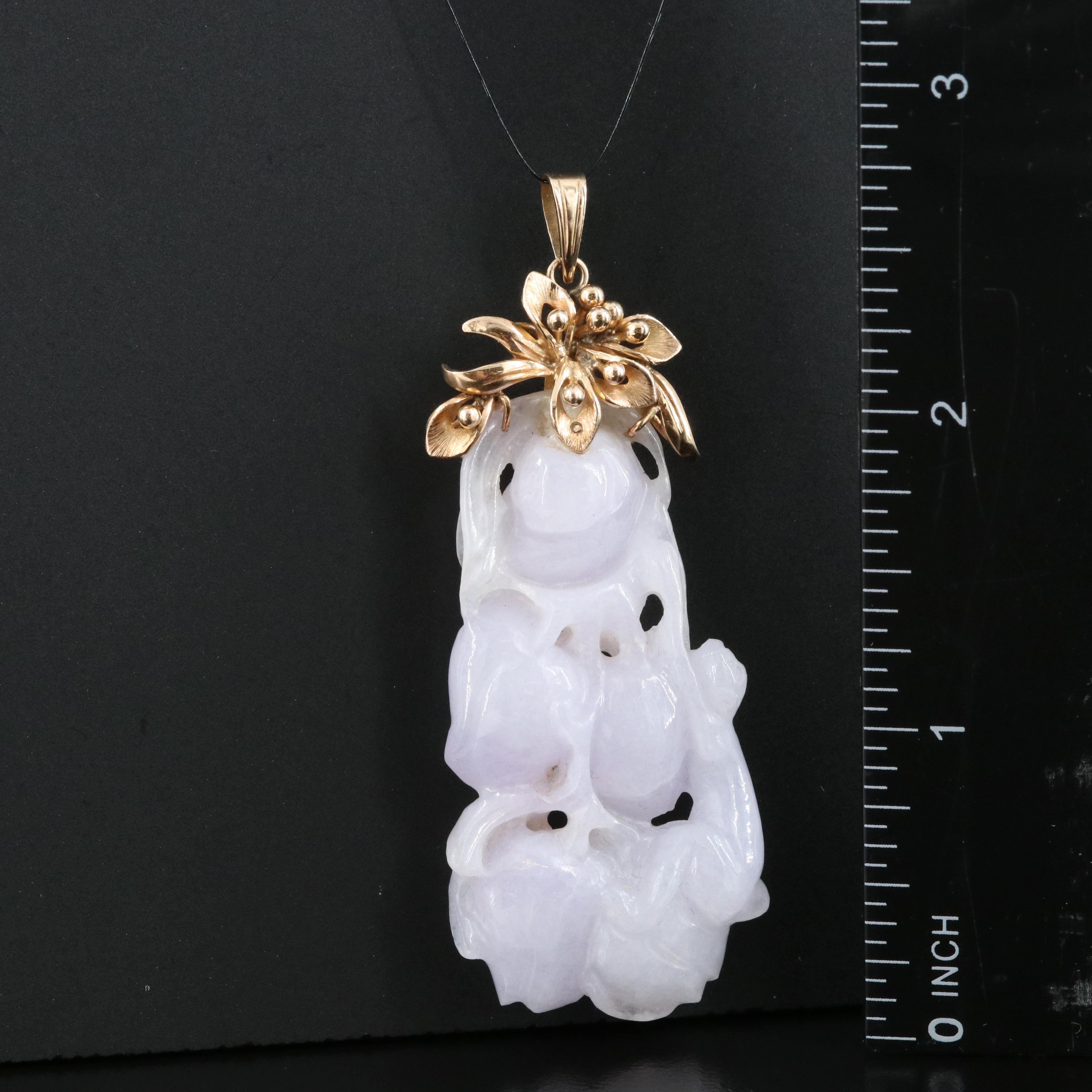 14K Jadeite Carved Pendant