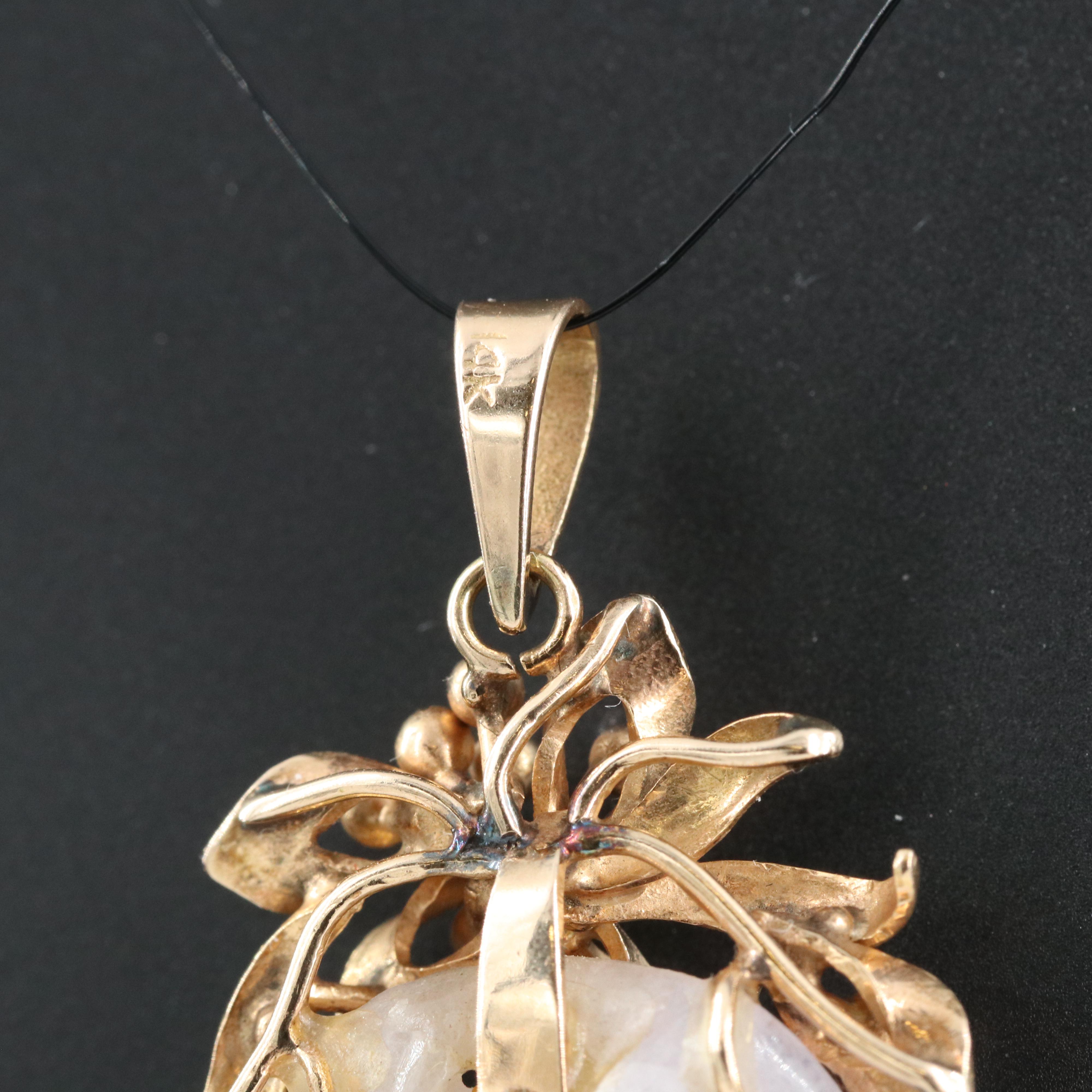 14K Jadeite Carved Pendant