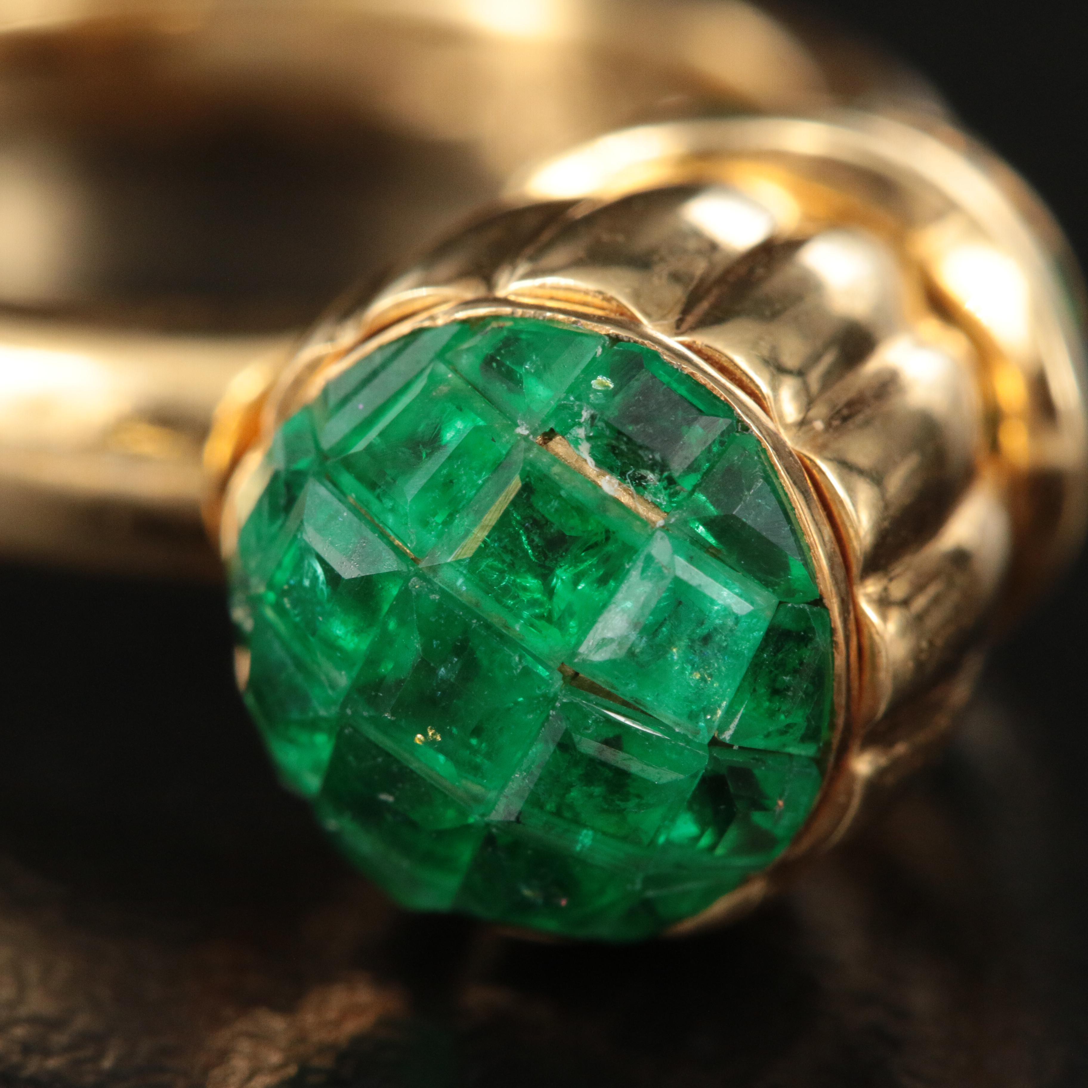 Vintage Renaissance Inspired 18K Emerald and Diamond Fluted Thistle Ring