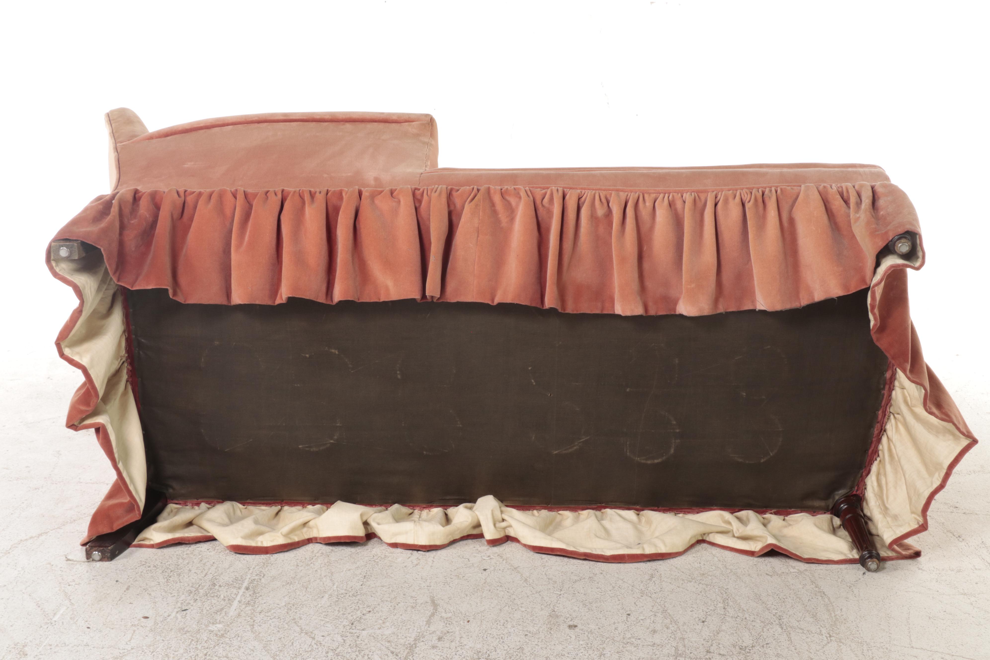 Louis XVI Style Custom-Upholstered Chasie Lounge, 20th Century