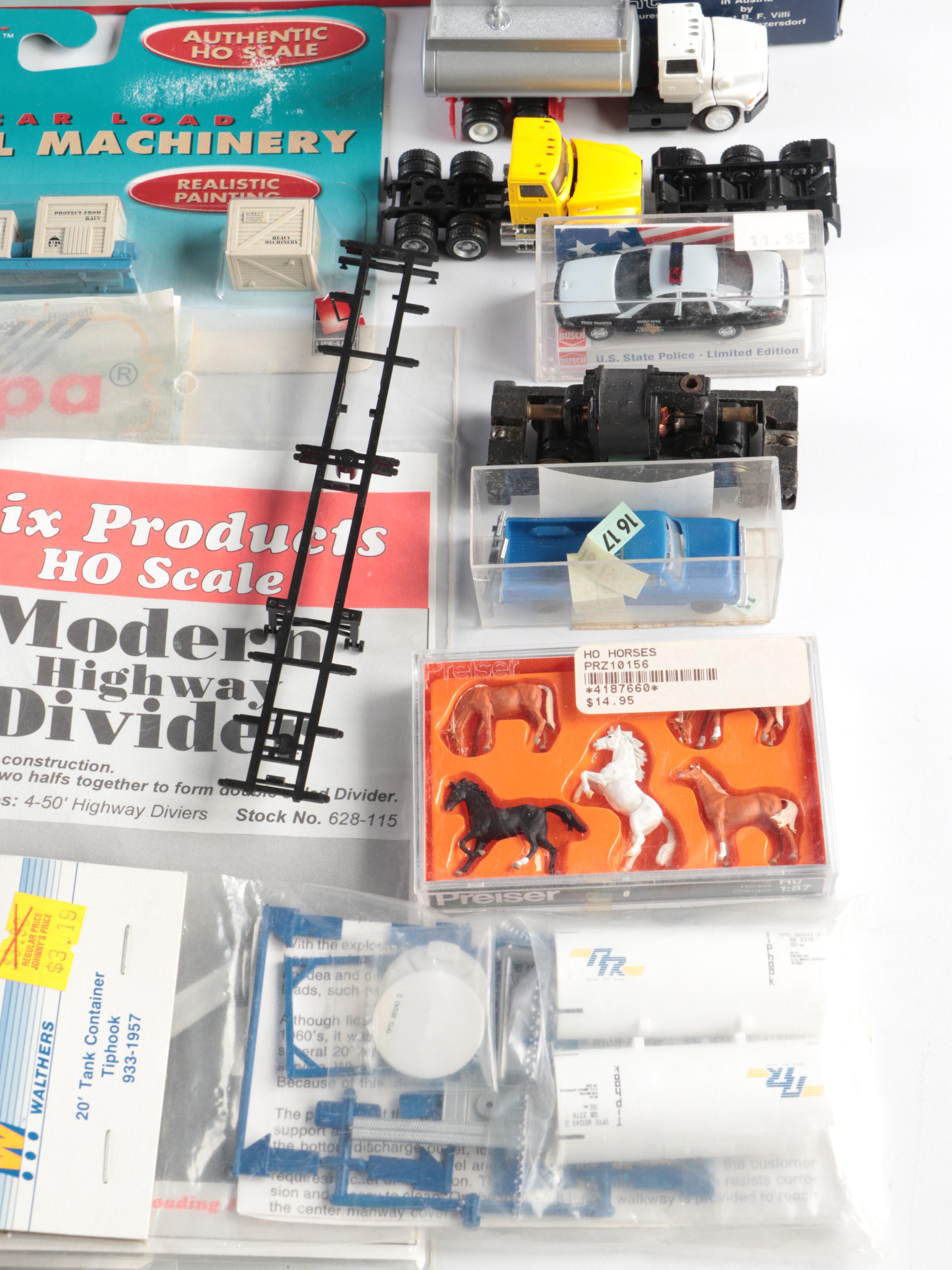 Tyco Train Cars with Life-Like Trains Railroad Signals and More