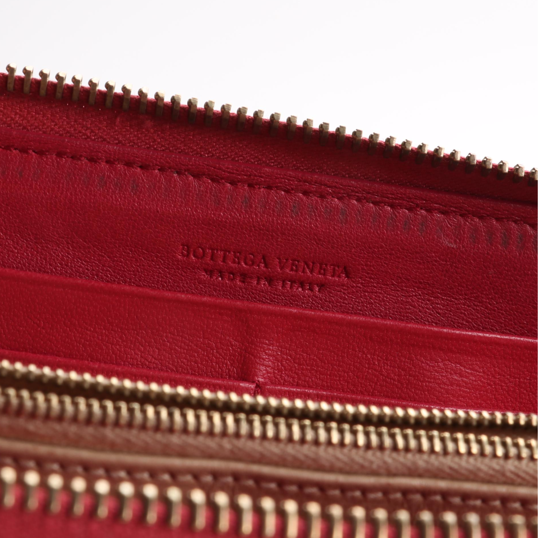 Bottega Veneta Continental Wallet in Red Intrecciato Leather