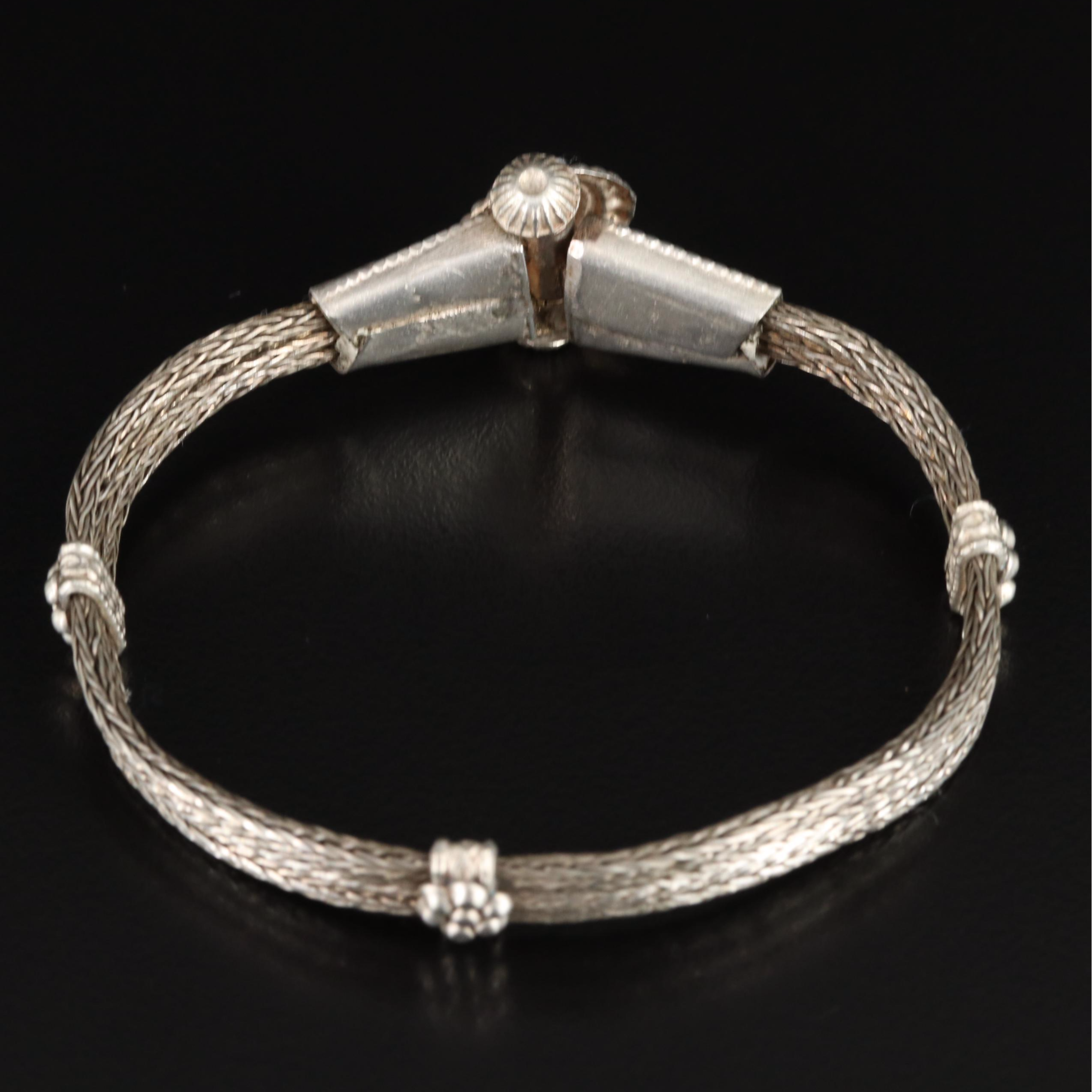 800 Silver Bracelet and Agate Oval Leaf Frame Brooch