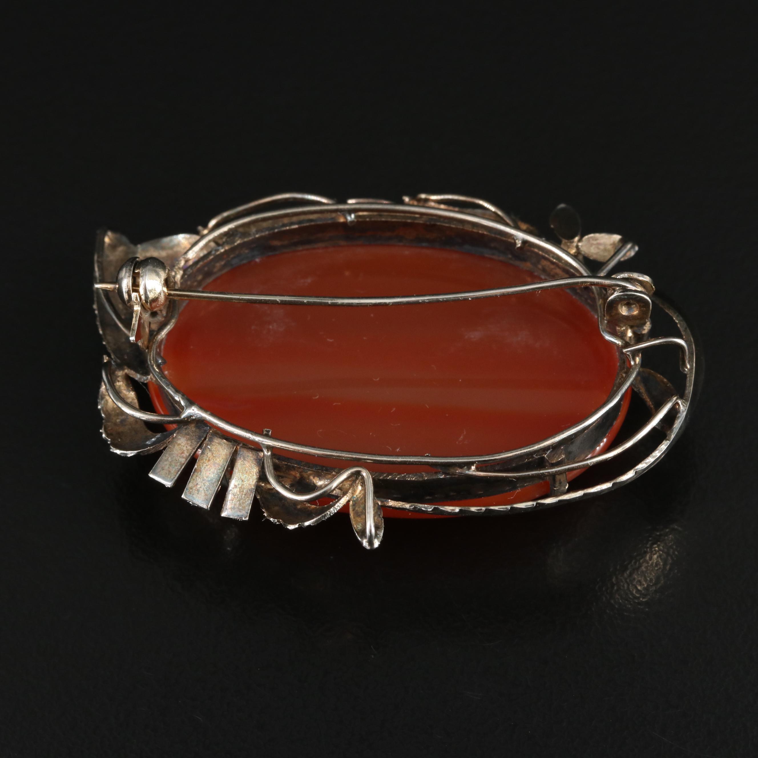 800 Silver Bracelet and Agate Oval Leaf Frame Brooch