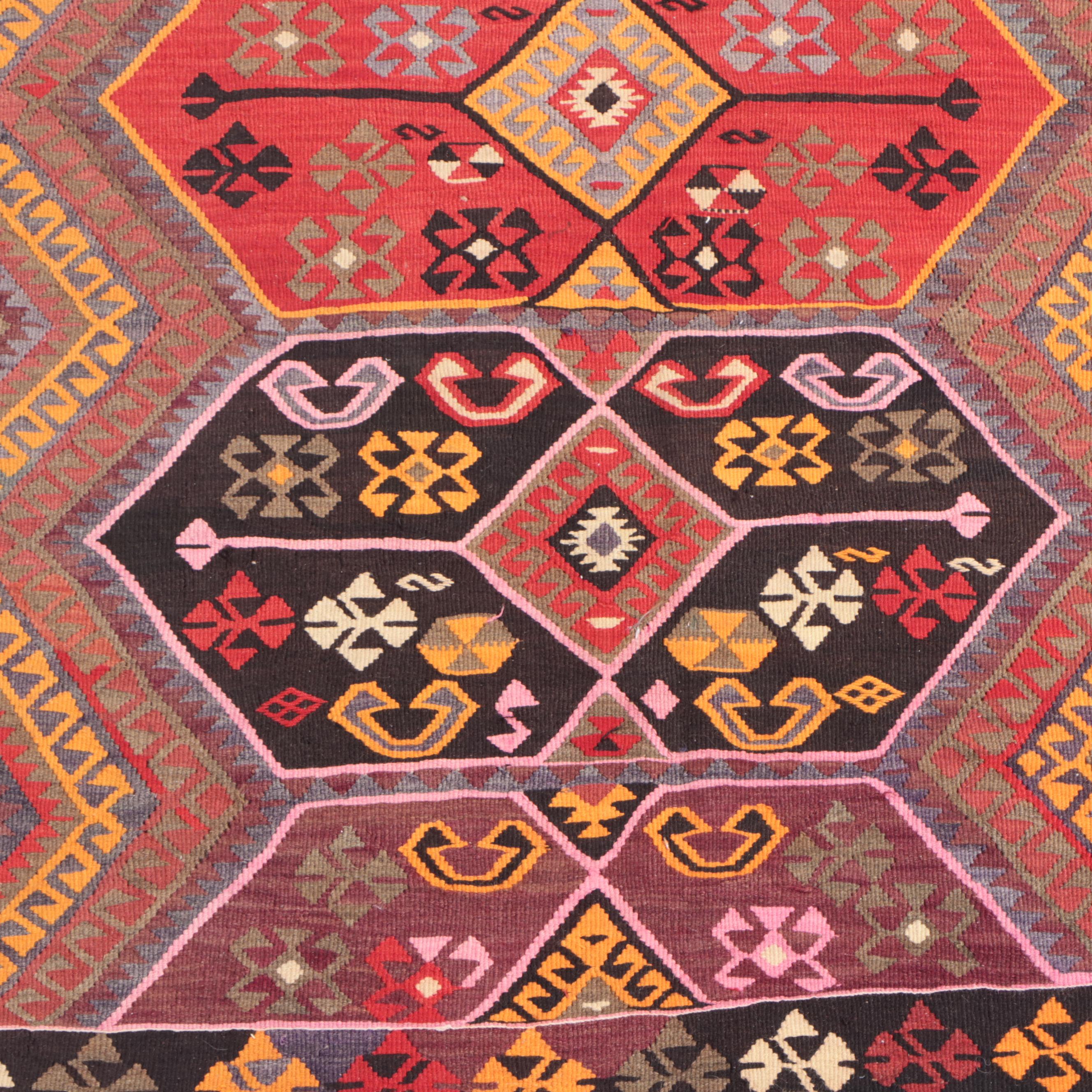 5'6 x 11'5 Handwoven Turkish Kilim Area Rug