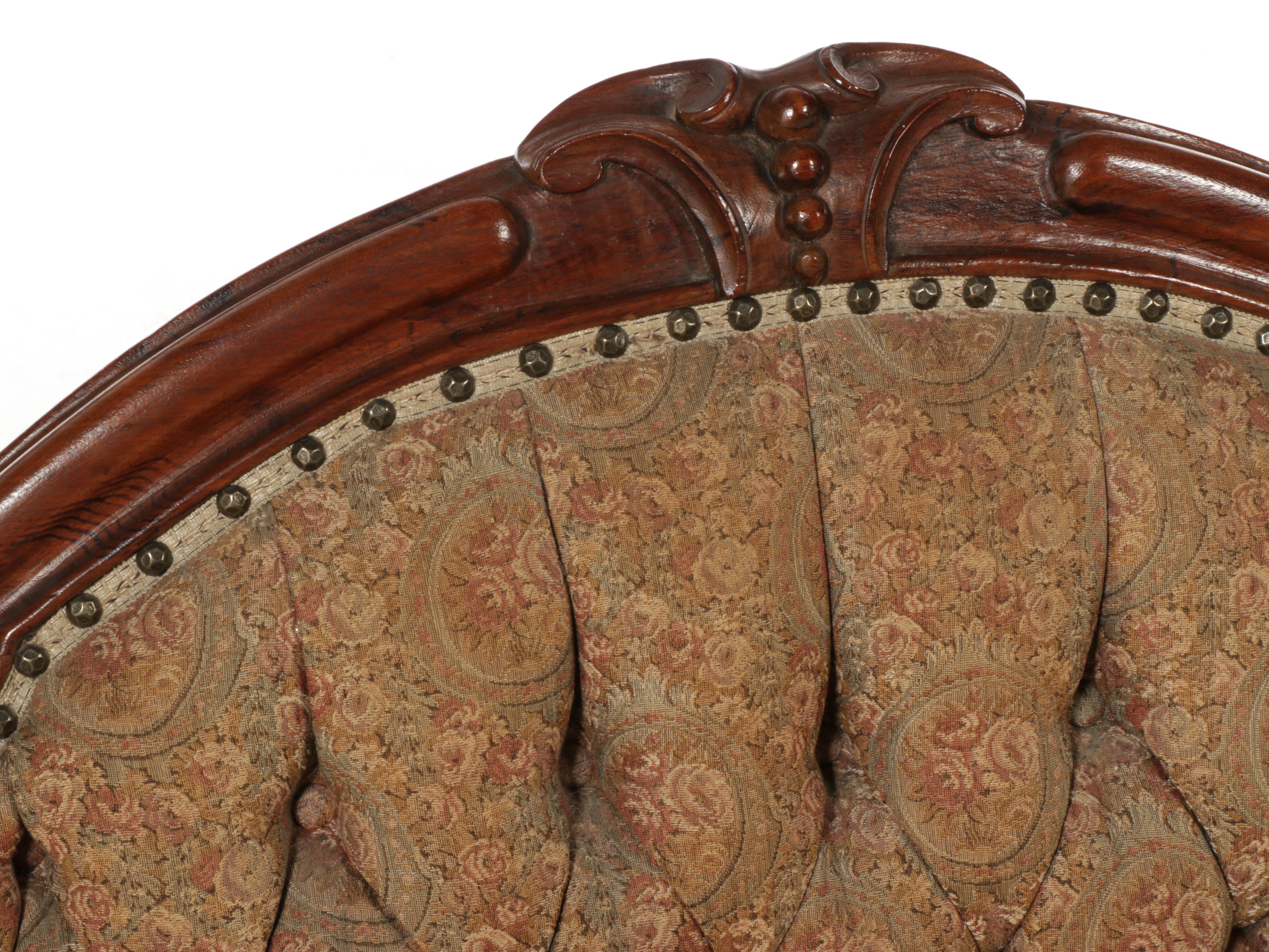 American Rococo Revival Rosewood-Grained Walnut and Buttoned-Down Sofa, c. 1870