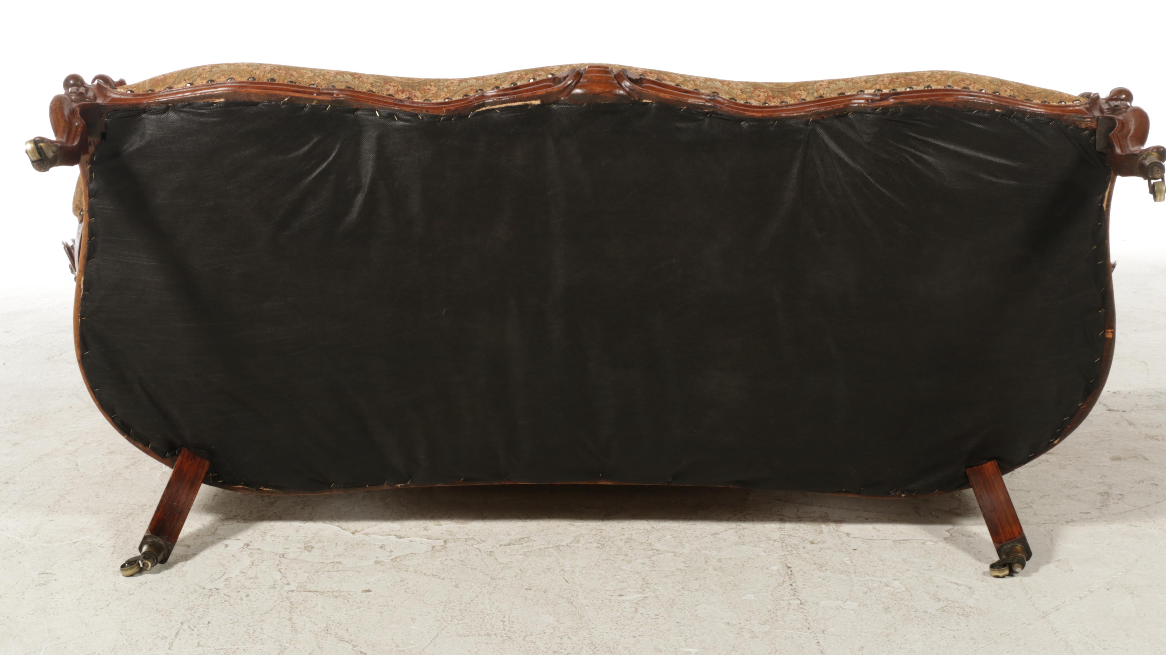 American Rococo Revival Rosewood-Grained Walnut and Buttoned-Down Sofa, c. 1870