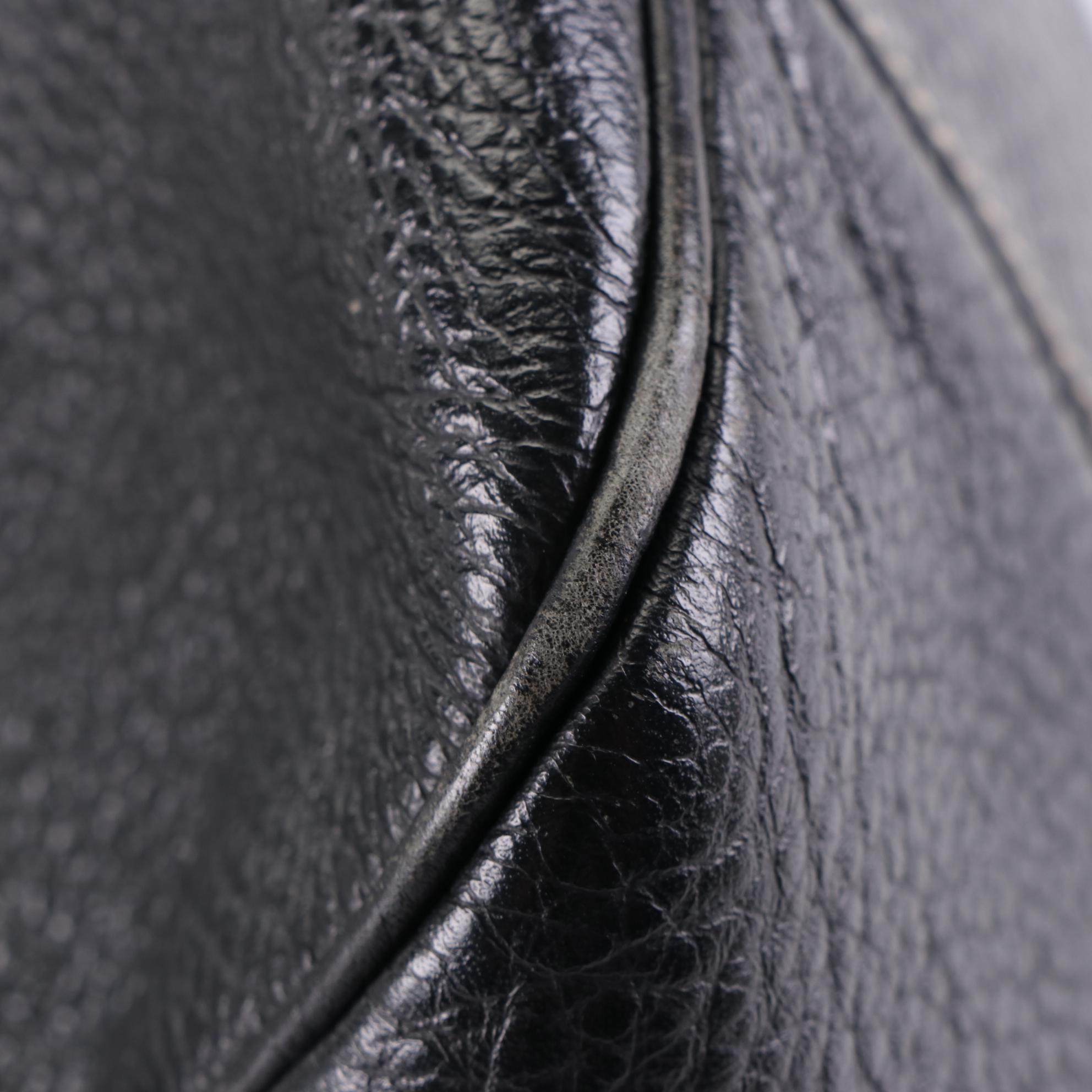 Prada Shoudler Bag in Black Grained Leather