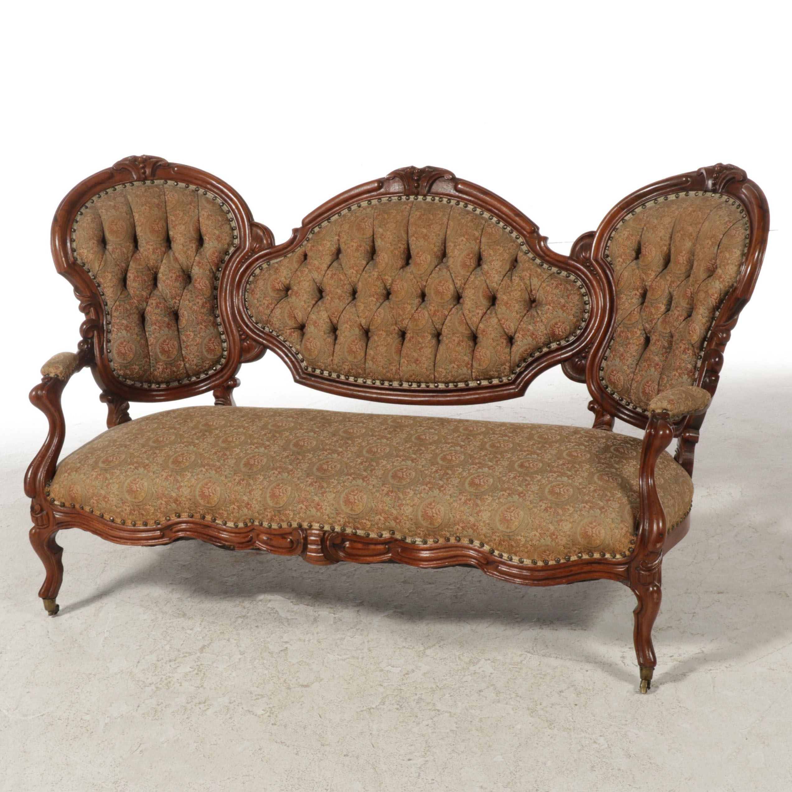 American Rococo Revival Rosewood-Grained Walnut and Buttoned-Down Sofa, c. 1870