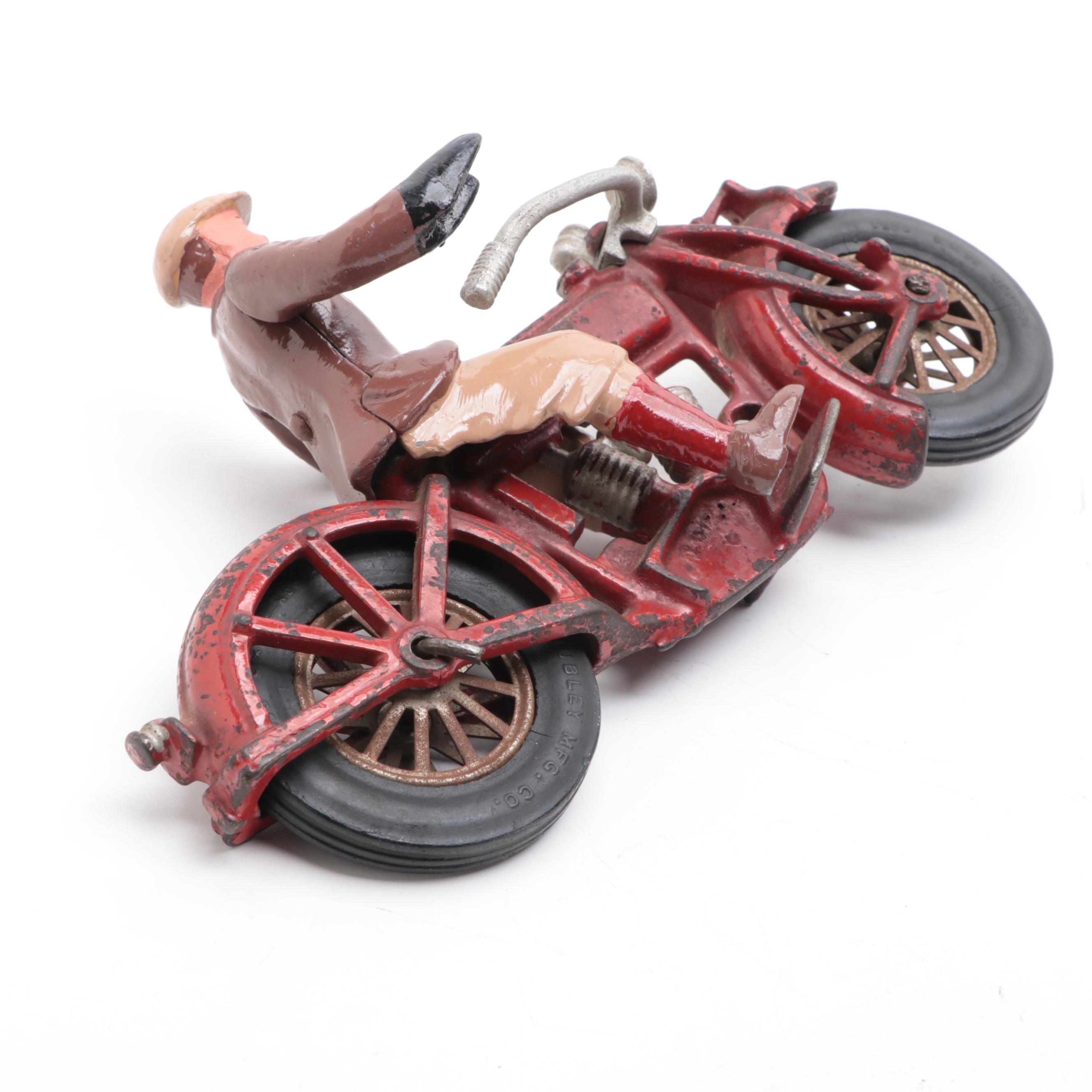Hubley Cast Iron Toy Indian Motorcycle and Civilian Rider, 1930s