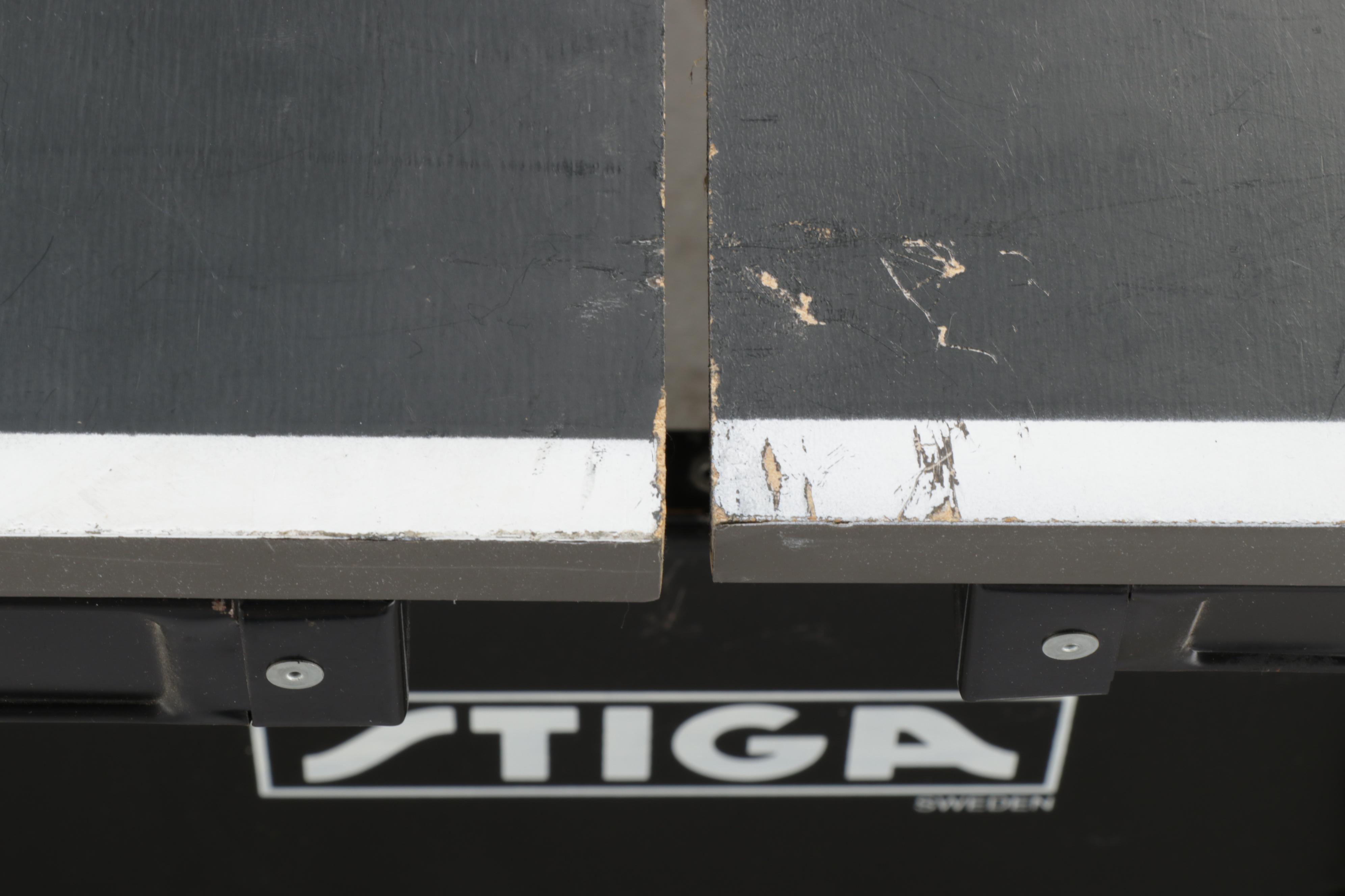 Stiga Folding Ping Pong Table