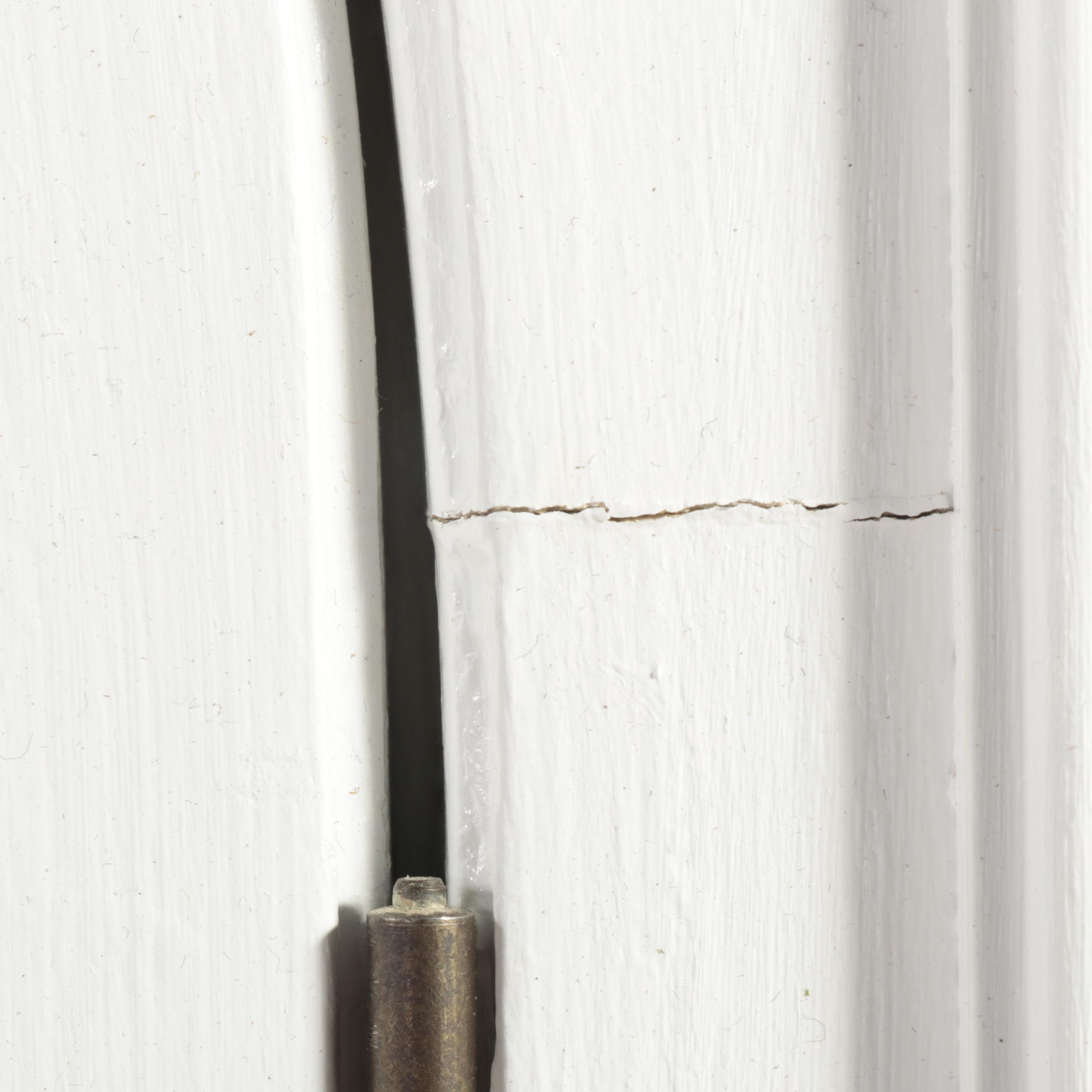 Federal Style White-Painted Corner Cabinet, 20th Century