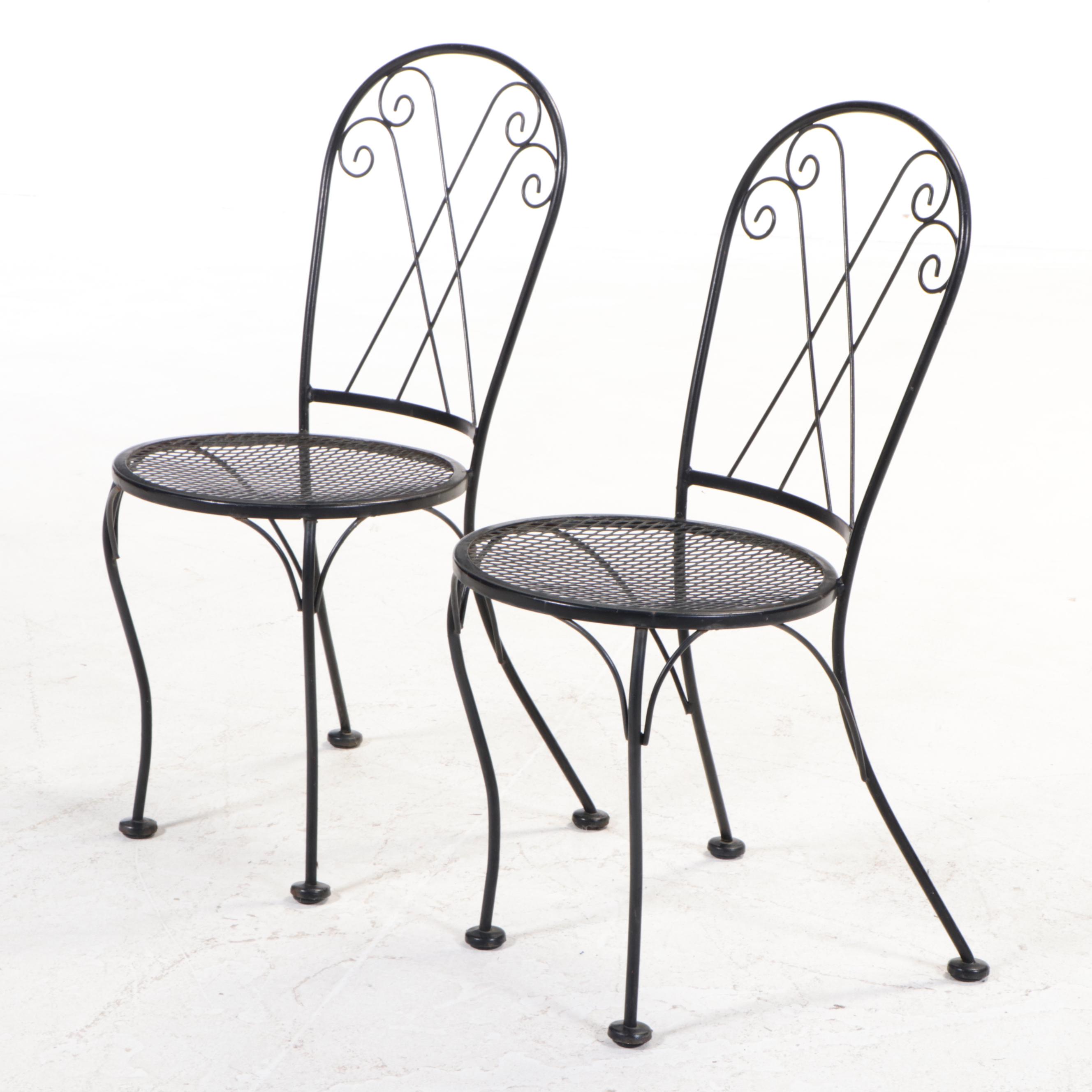 Black Metal and Diamond Mesh Bistro Set