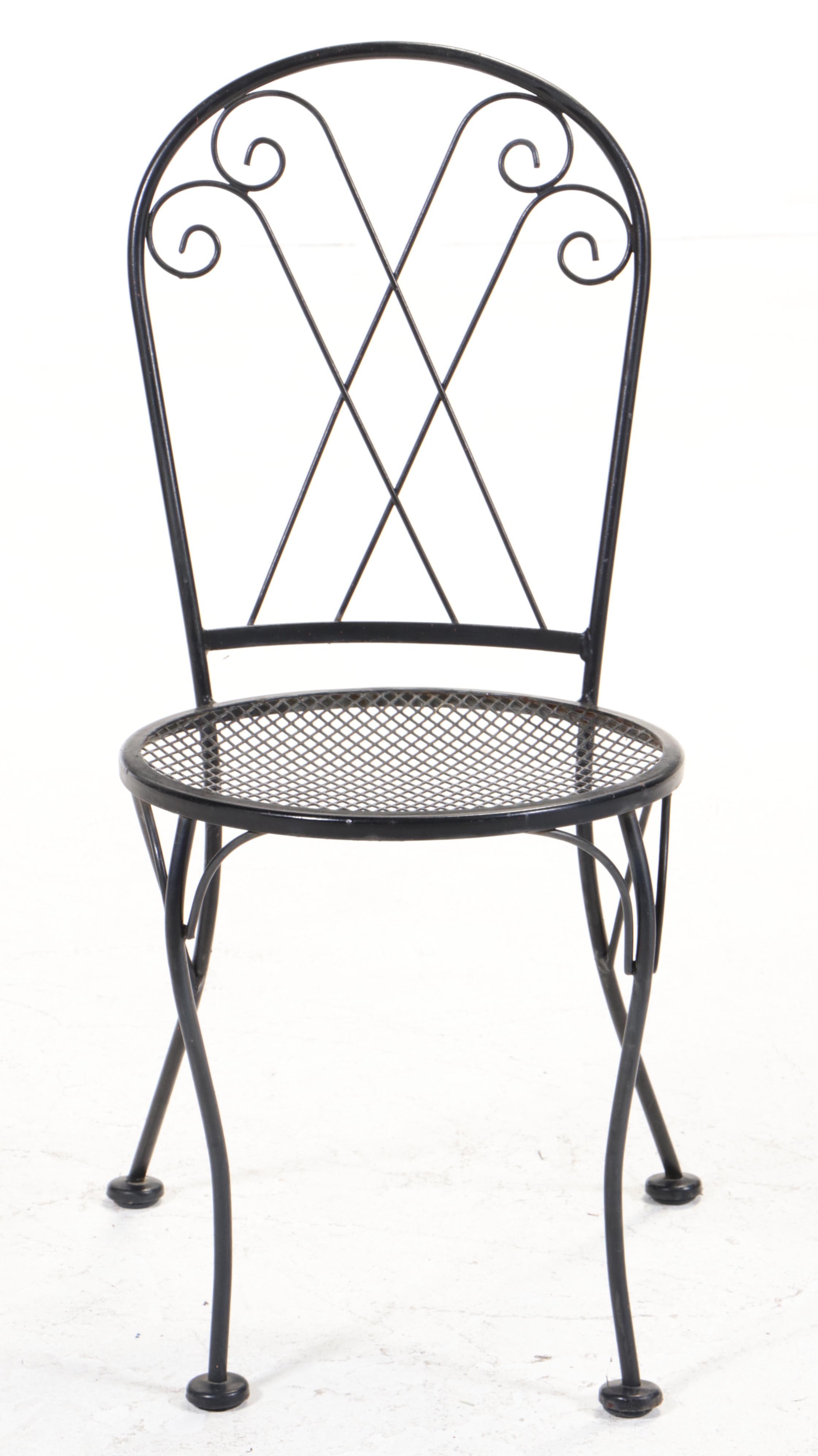 Black Metal and Diamond Mesh Bistro Set