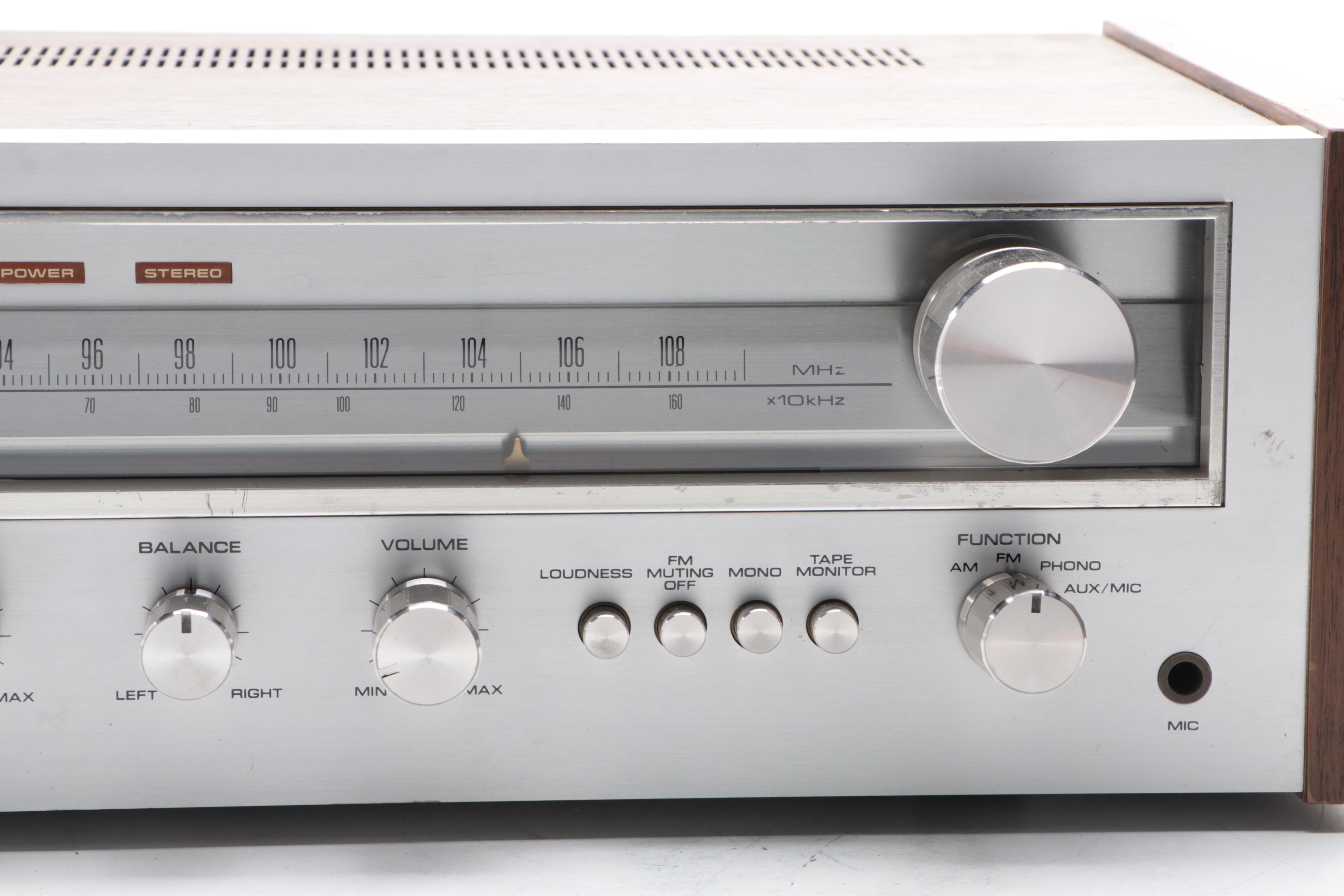 Pioneer Stereo Receiver, Mid to Late 20th Century