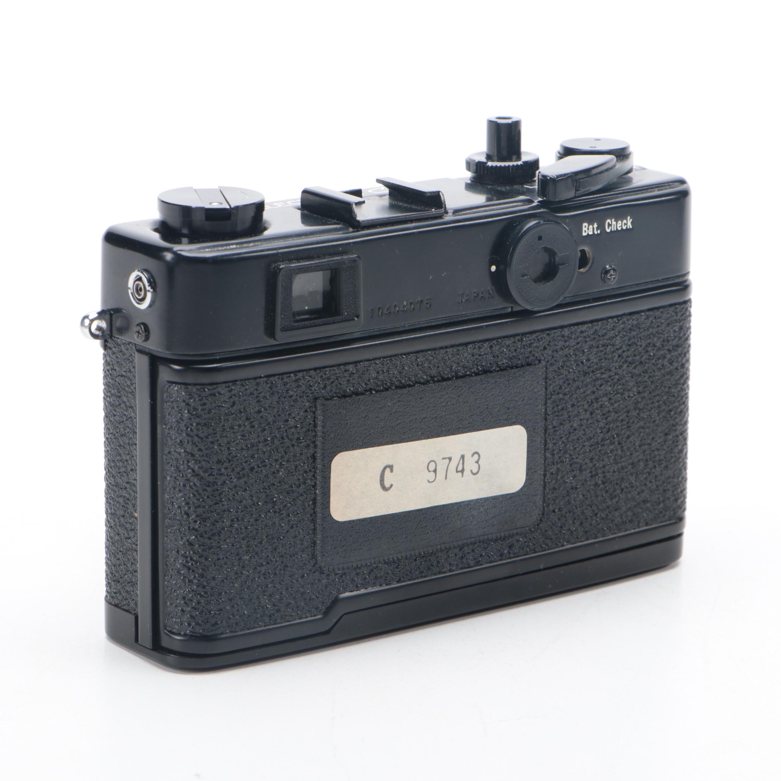 Polaroid Sun 600 and SX-70 Instant Film Camera with More Cameras and Accessories