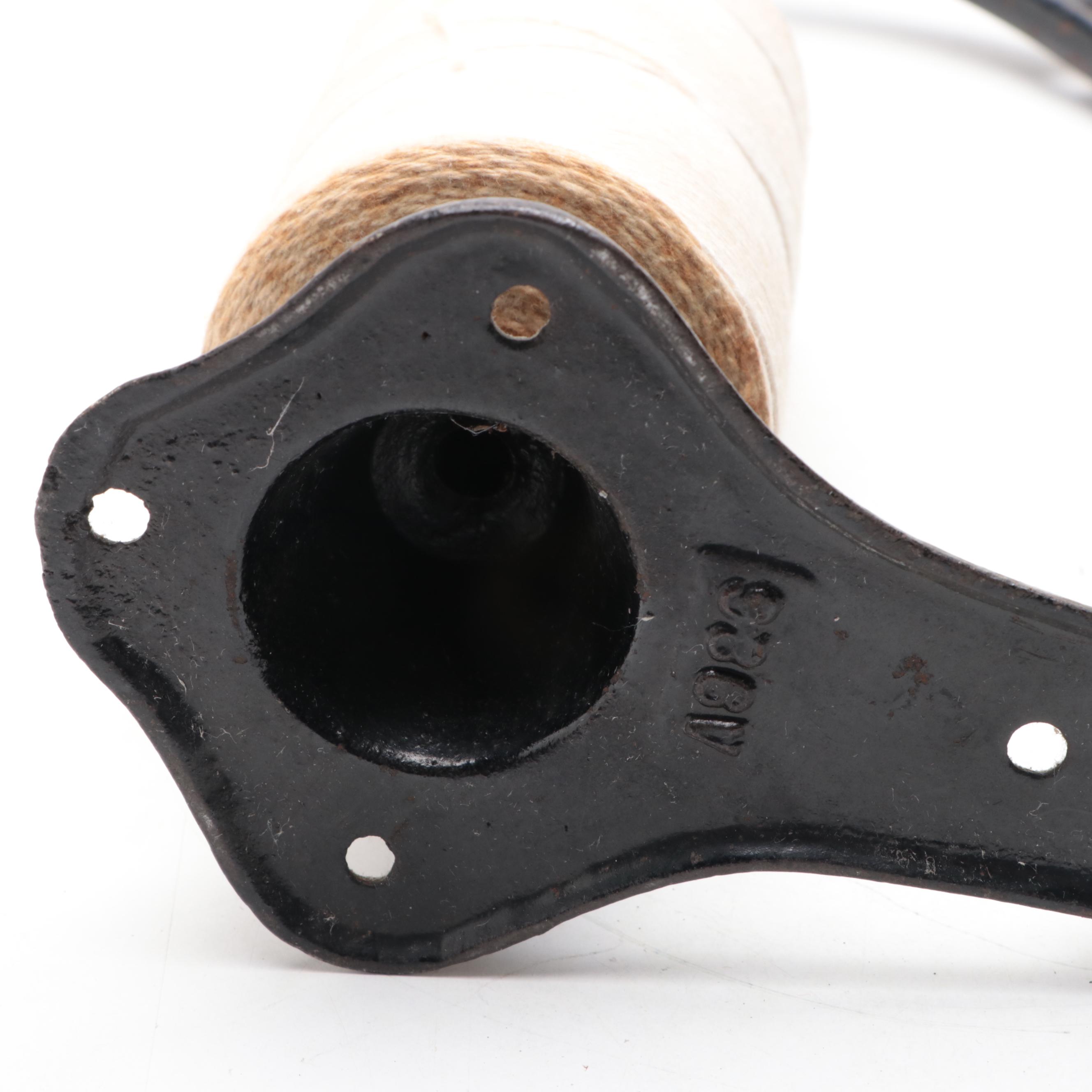 Mercantile Cast Iron String Holder, Early 20th Century