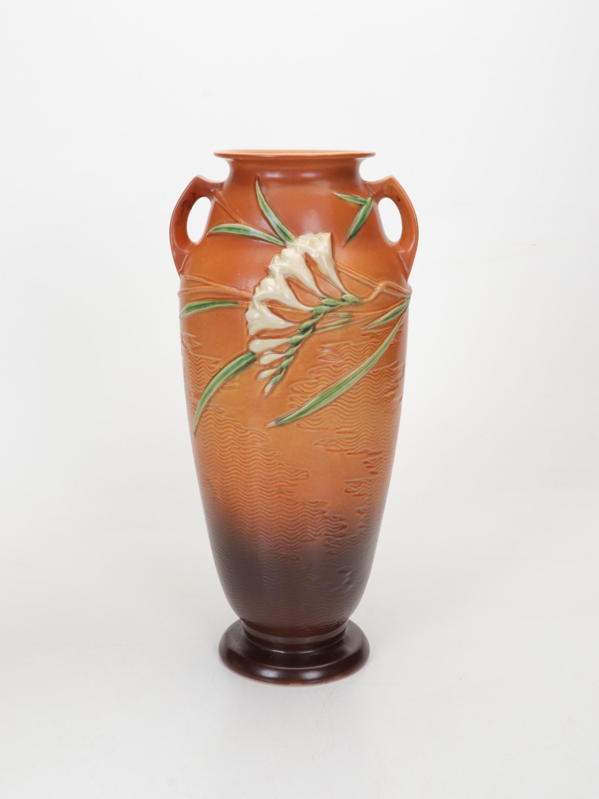 Roseville "Freesia" Brown Vase, 1940s