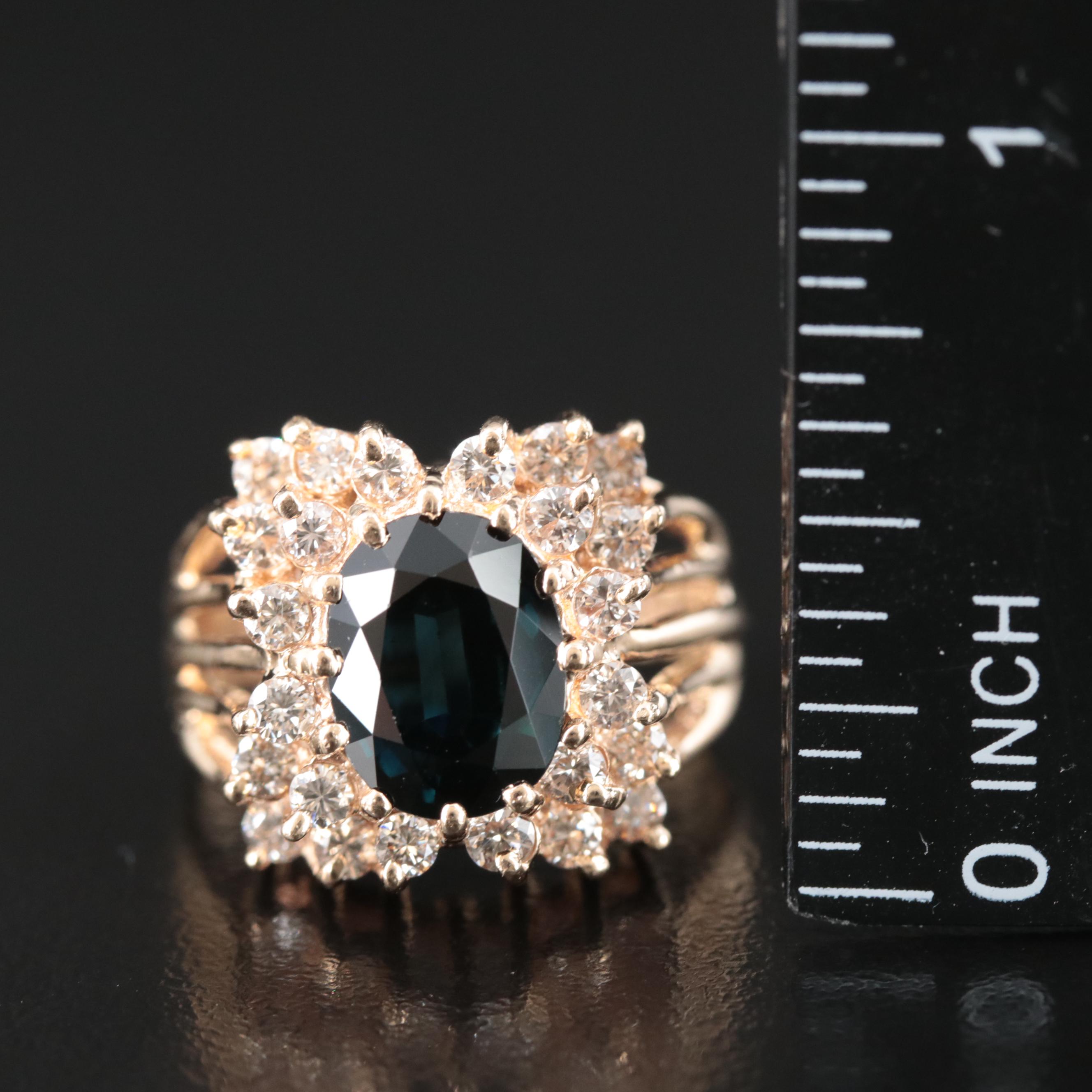 14K 2.65 CT Sapphrie and Diamond Ring