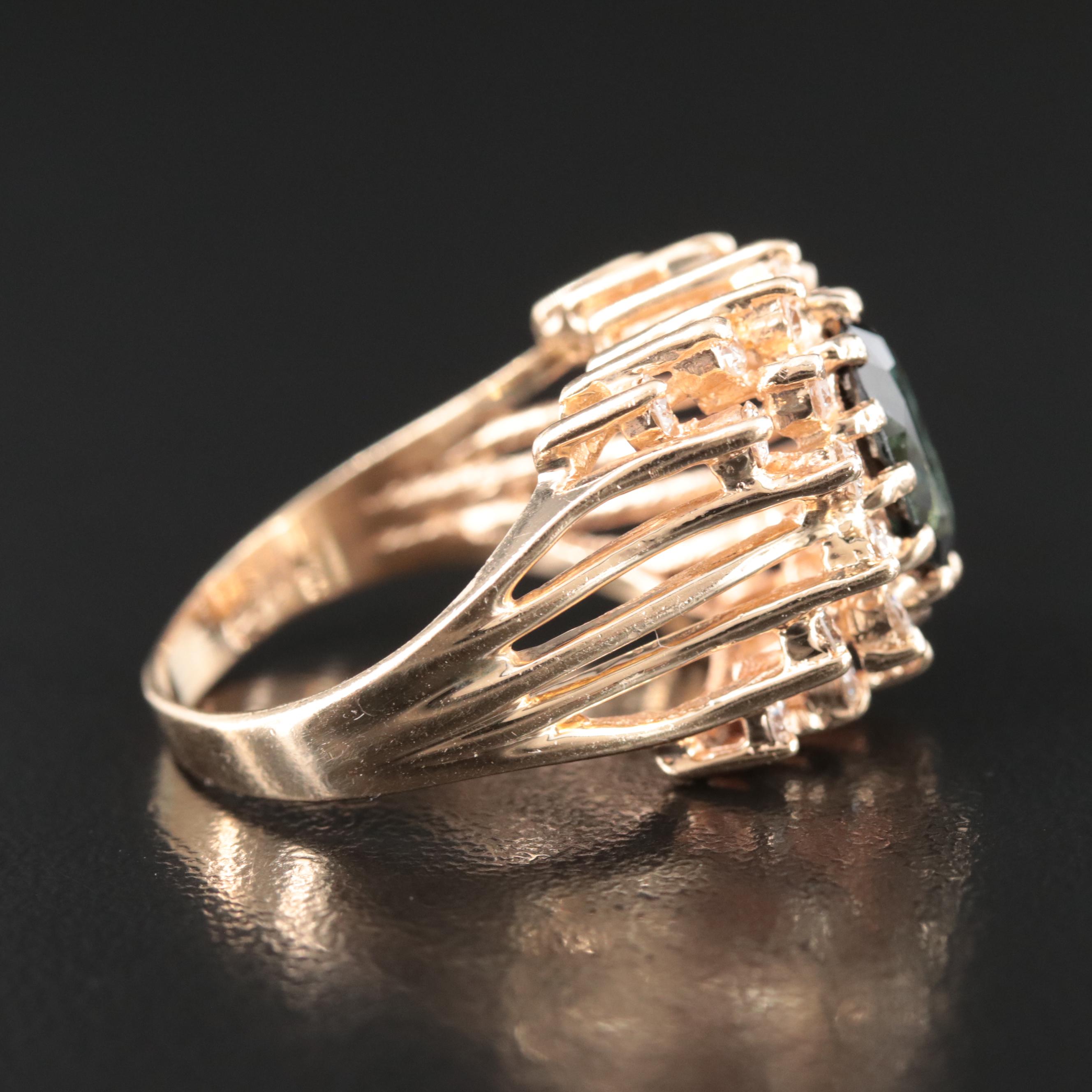 14K 2.65 CT Sapphrie and Diamond Ring