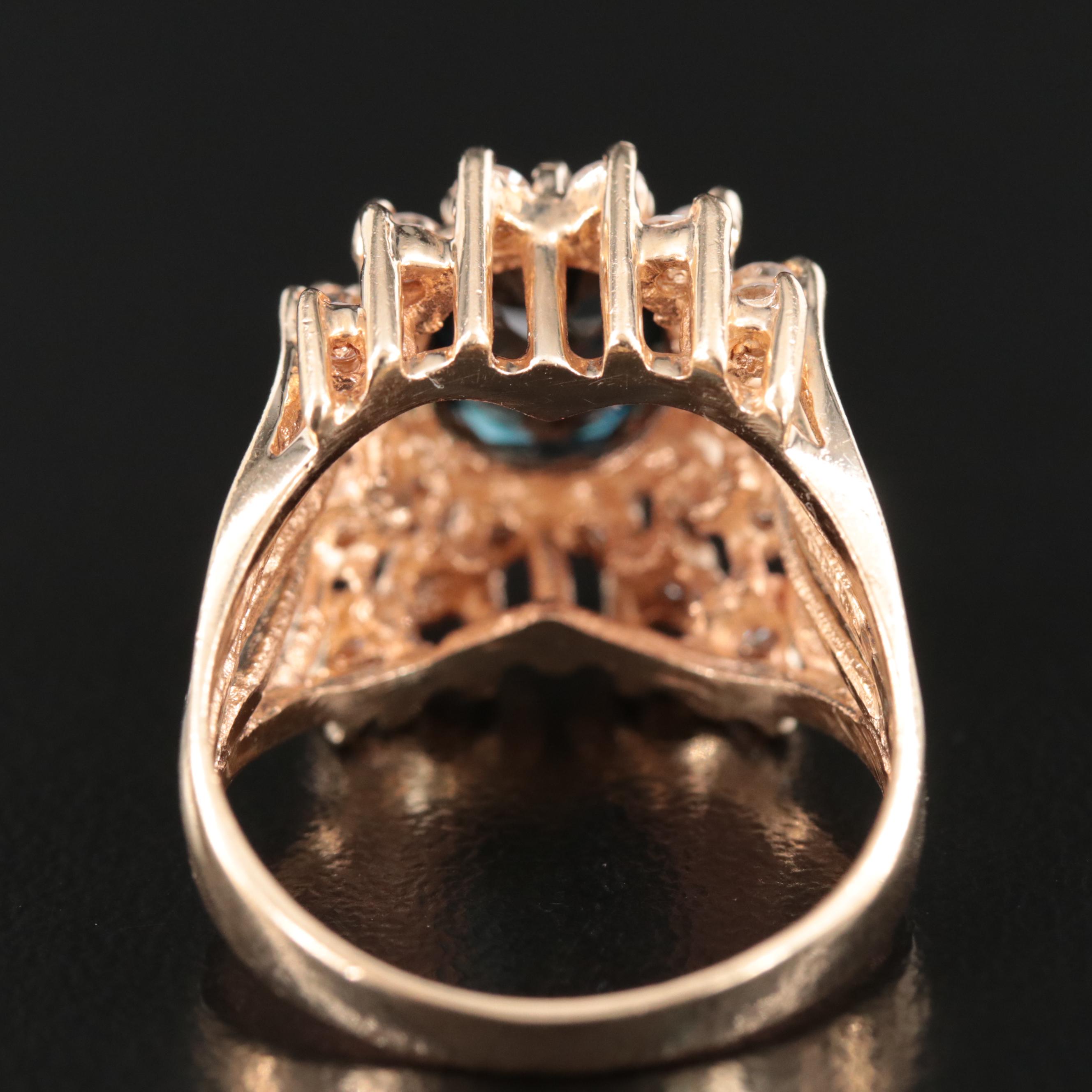 14K 2.65 CT Sapphrie and Diamond Ring