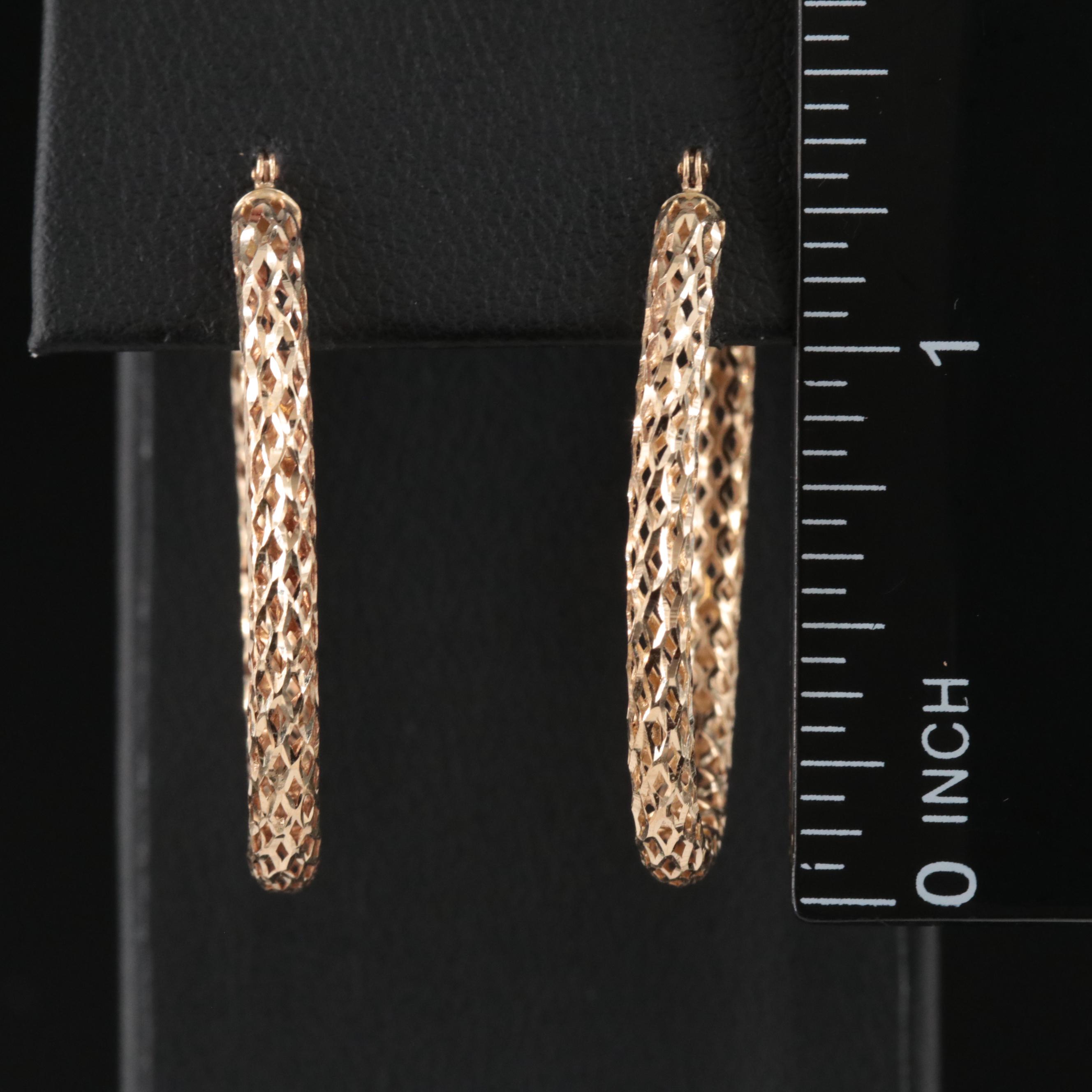 14K Lattice Oval Hoop Earrings