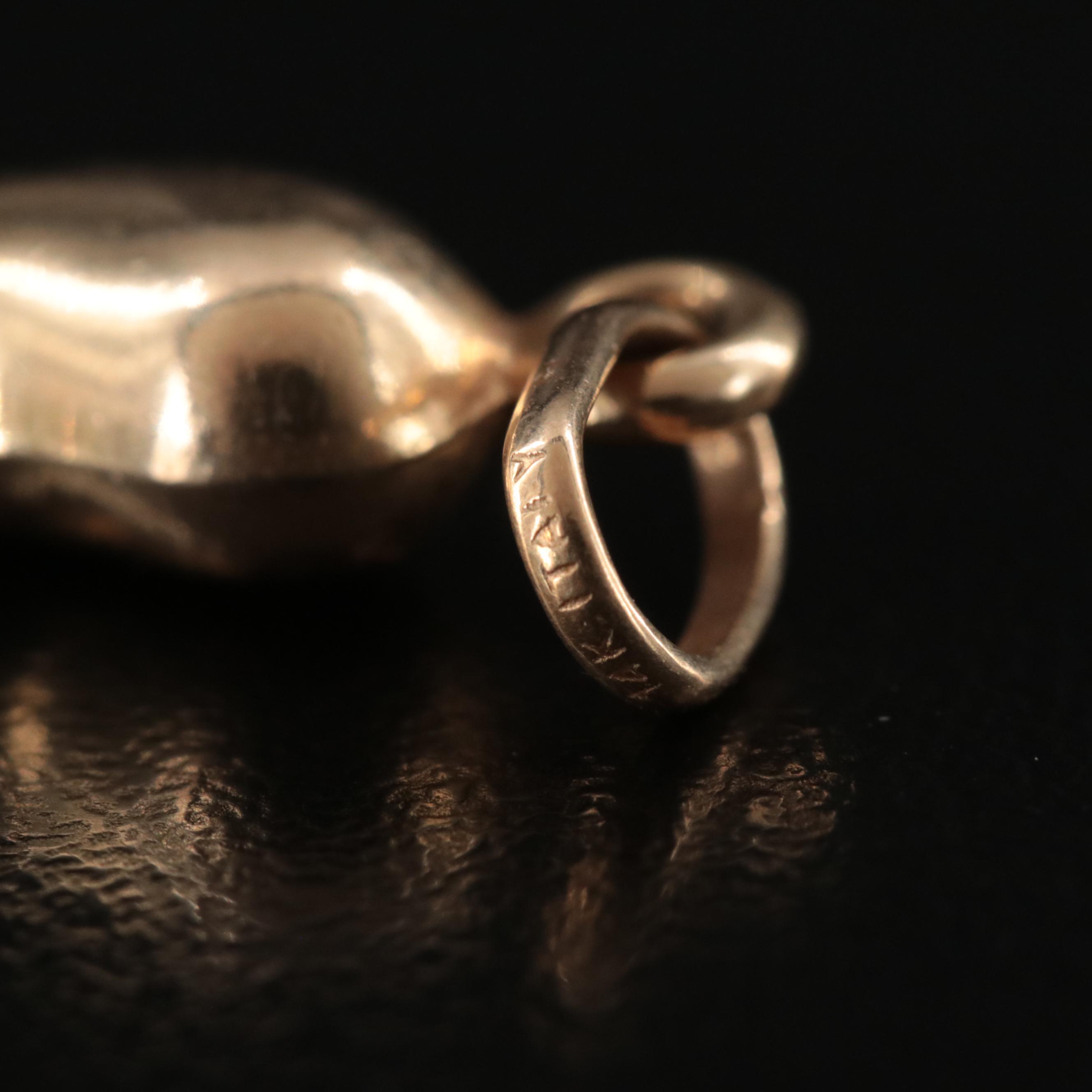 14K Cornicello Pendant