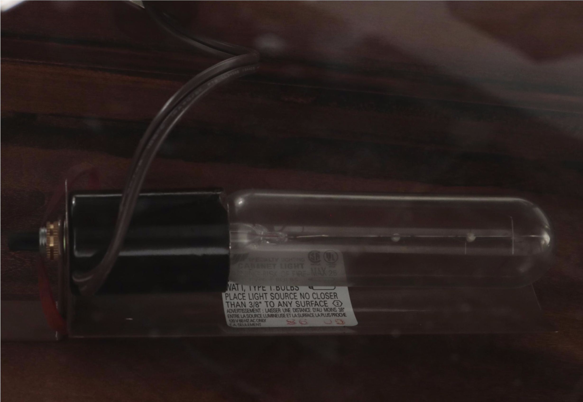 Pulaski Furniture Illuminated Curved End Glass Front Curio Cabinet