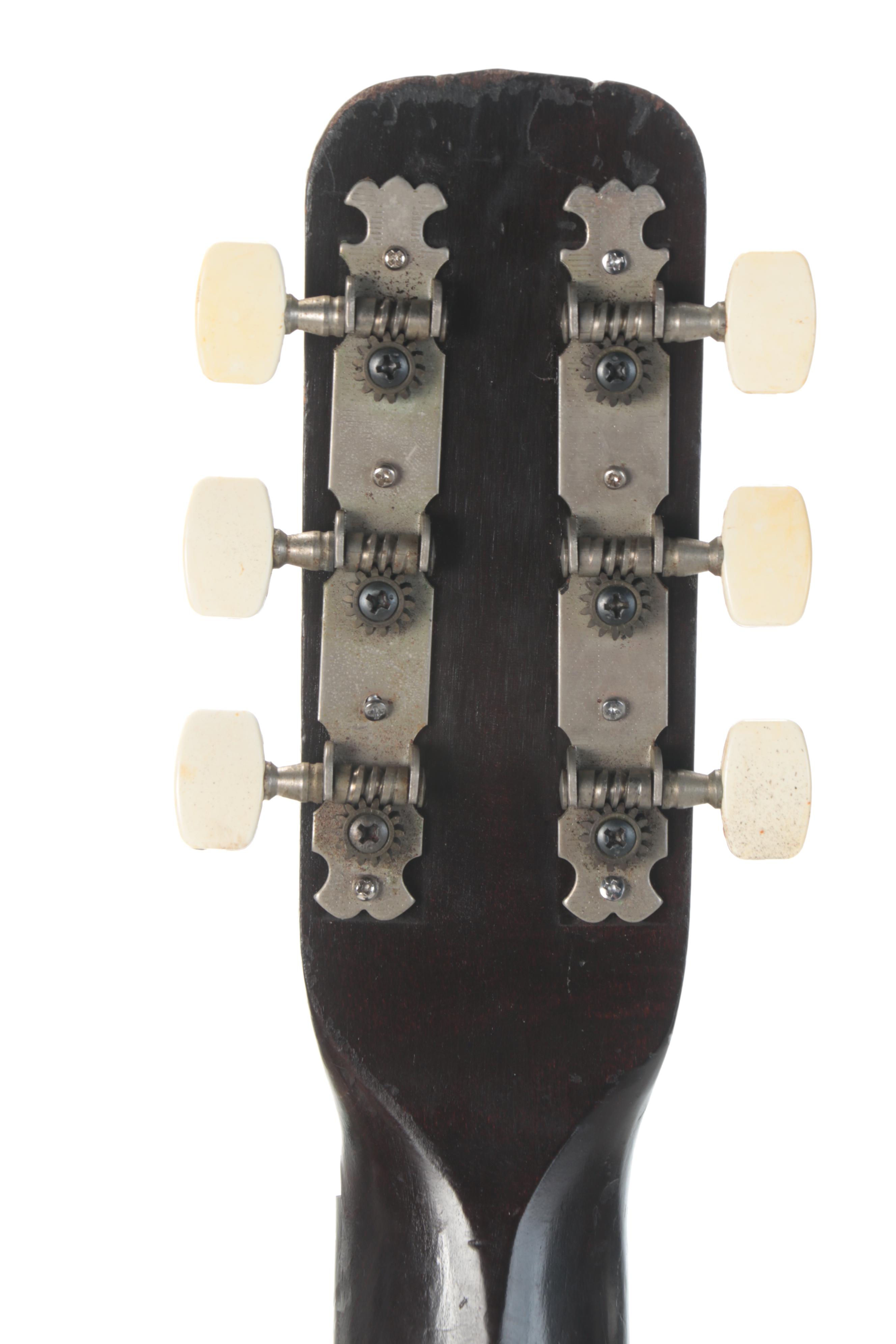 Right Handed Acoustic Guitar