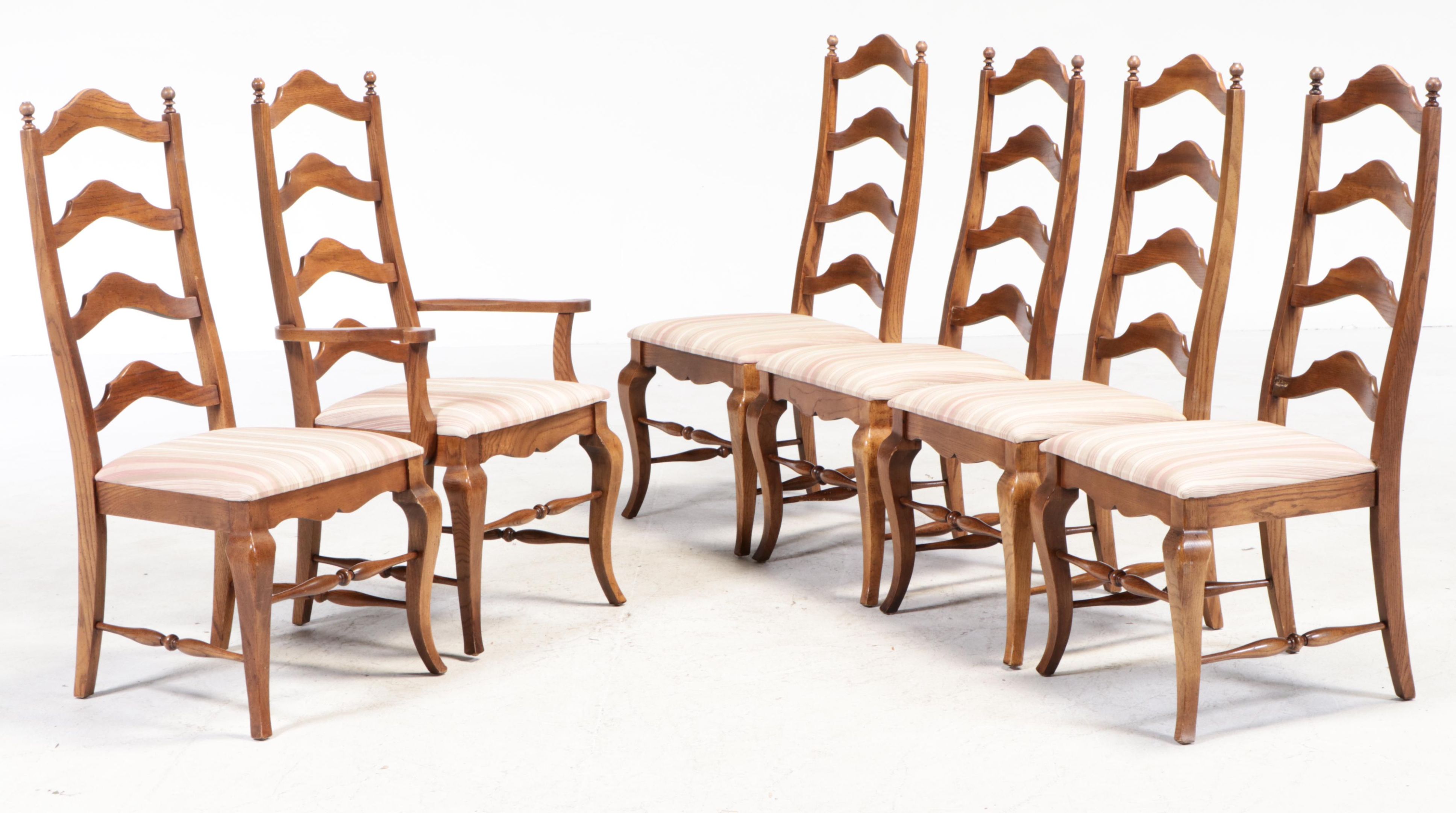 Broyhill Oak Dining Set