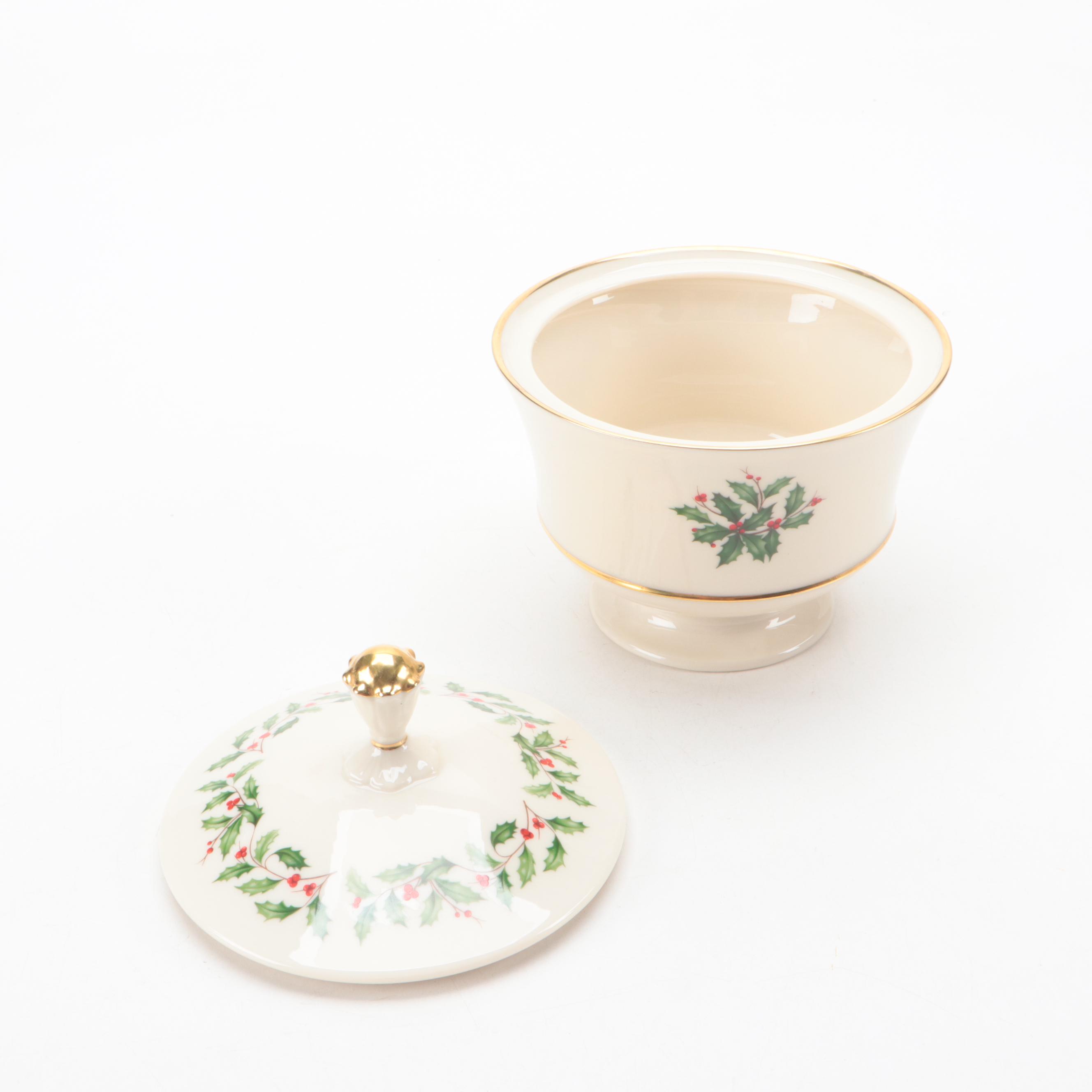 Lenox "Holiday" Porcelain Dinnerware and Table Accessories