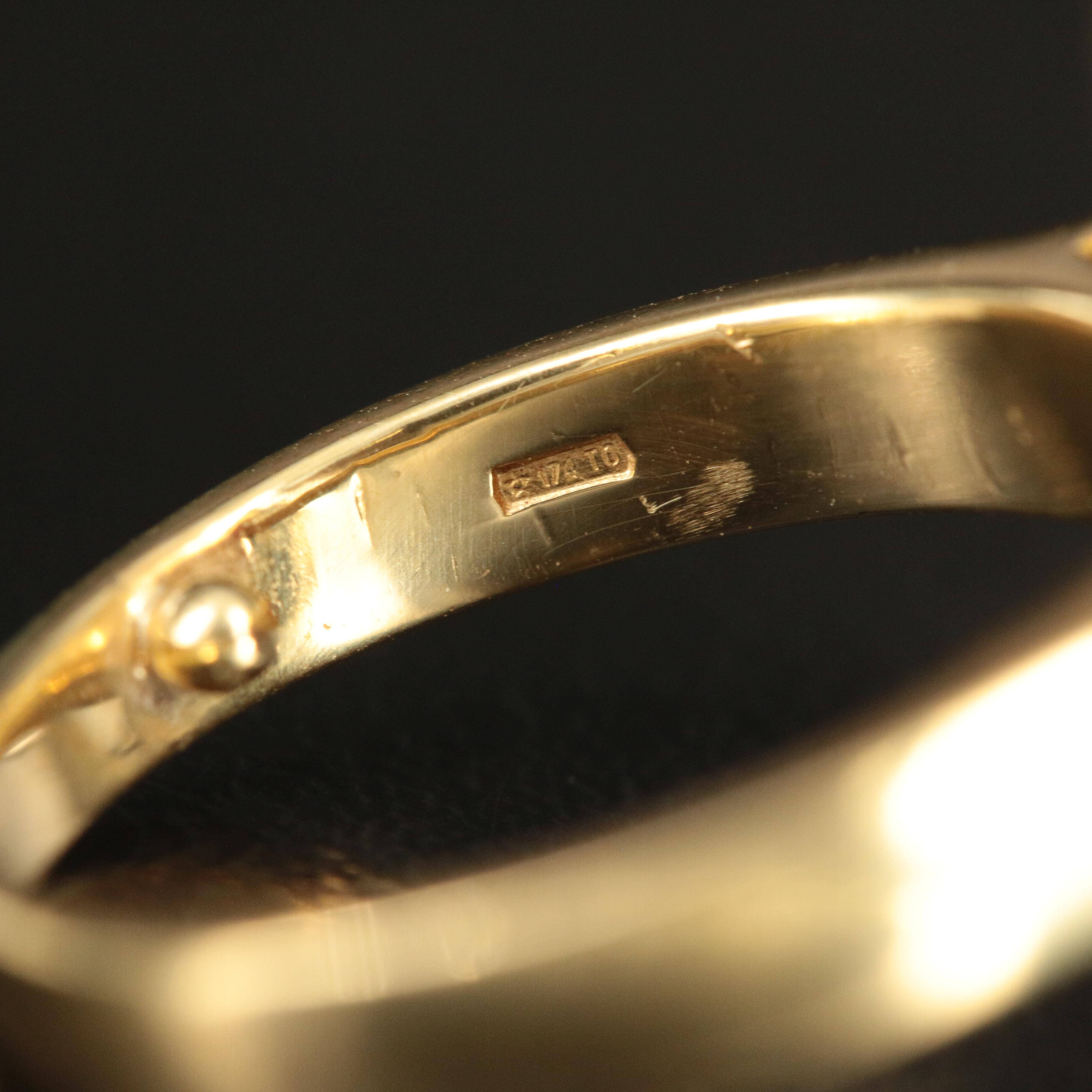 Italian 18K Coral Ring