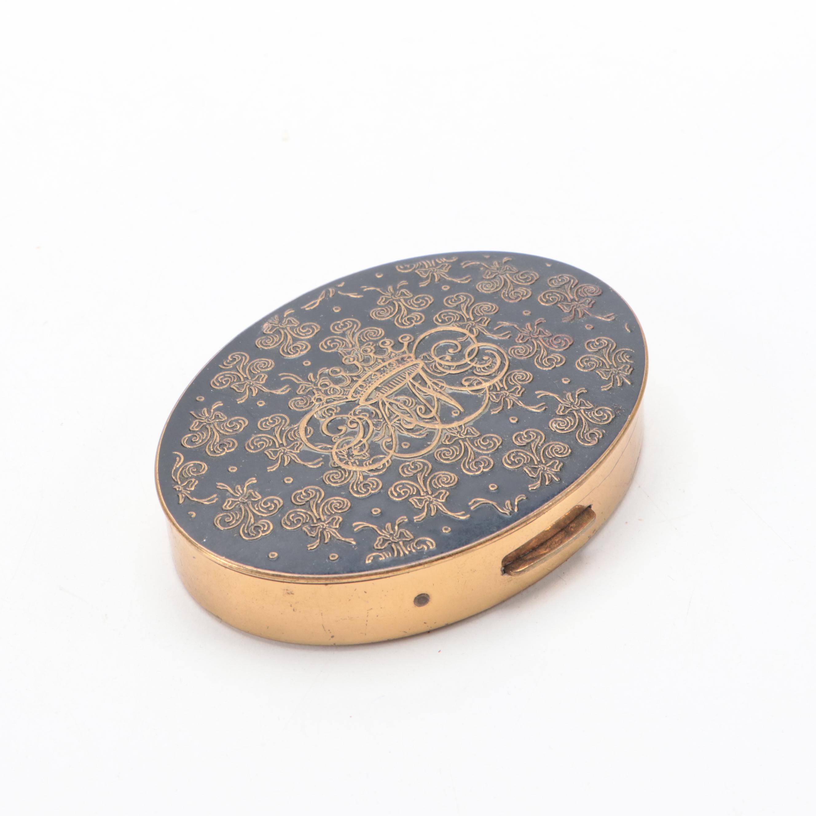 Hand-Stitched Felt Cloth, Powder Compacts, Souvenirs, Mini-Radio, More