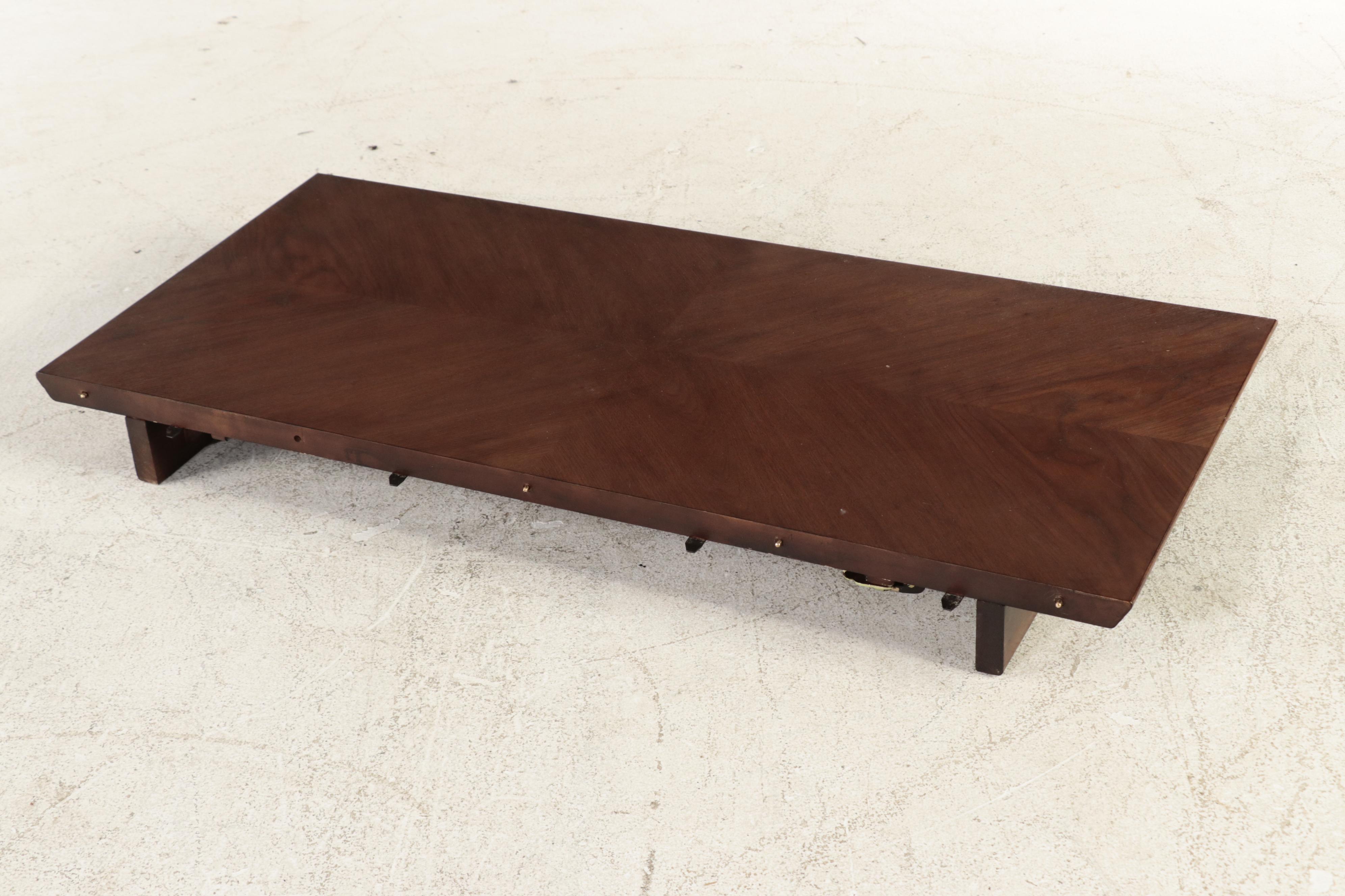 Pulaski Furniture "Modern Harmony" Walnut-Stained Extending Dining Table