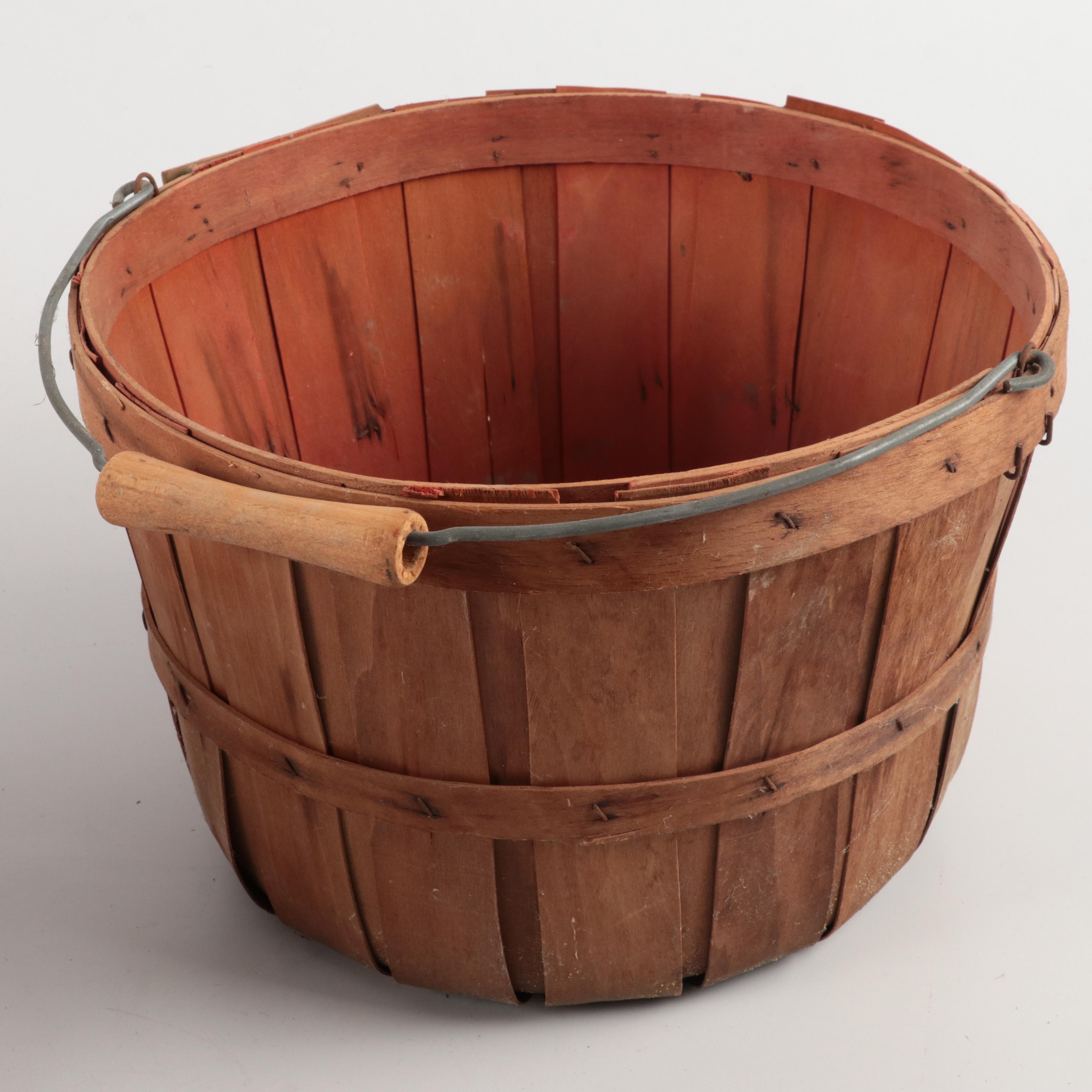 Aluminum Tea Caddy, Metal Cookie Cutters, and More Kitchenalia