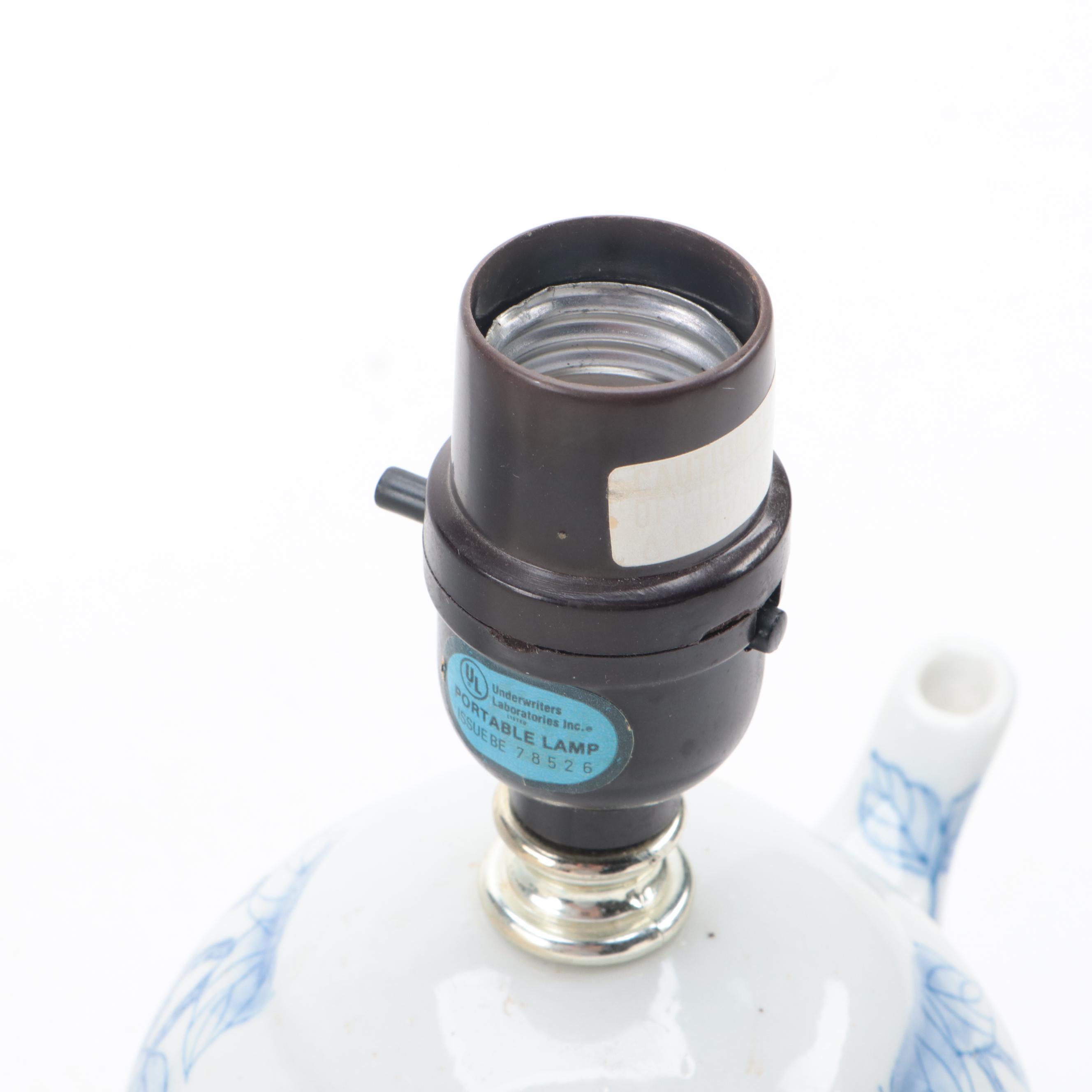 Chinese Lychees Porcelain Tea Pot Shaped Table Lamp & Coffee Pot Table Lamp