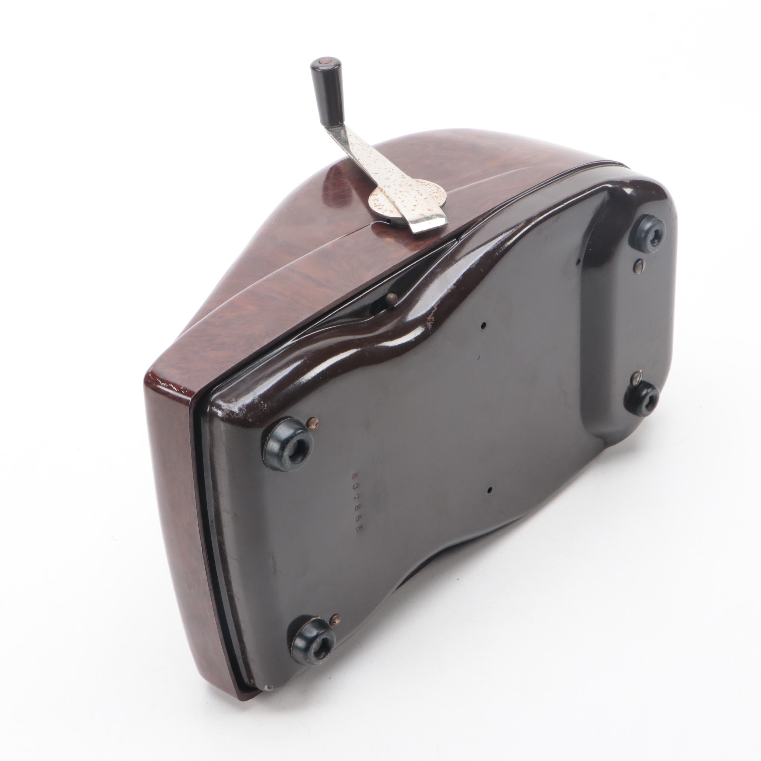 Victor 600 Series Bakelite Adding Machine, Circa 1940s