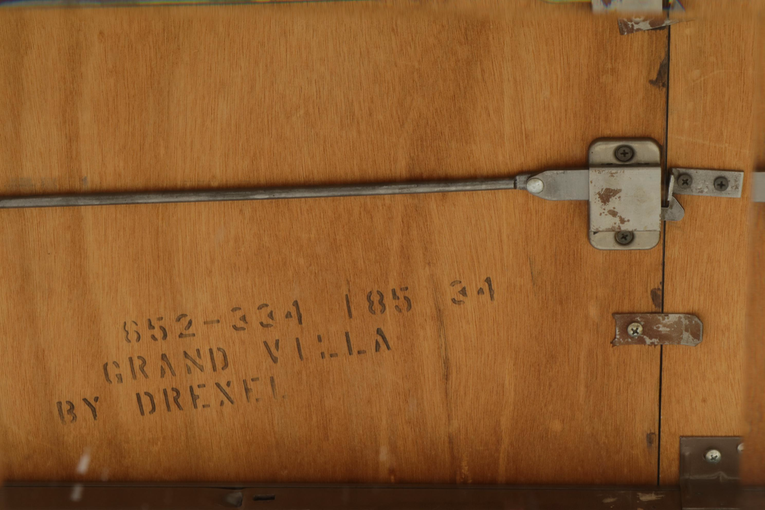 Drexel Heritage "Grand Villa" Dining Table with Four Chairs, Late 20th Century