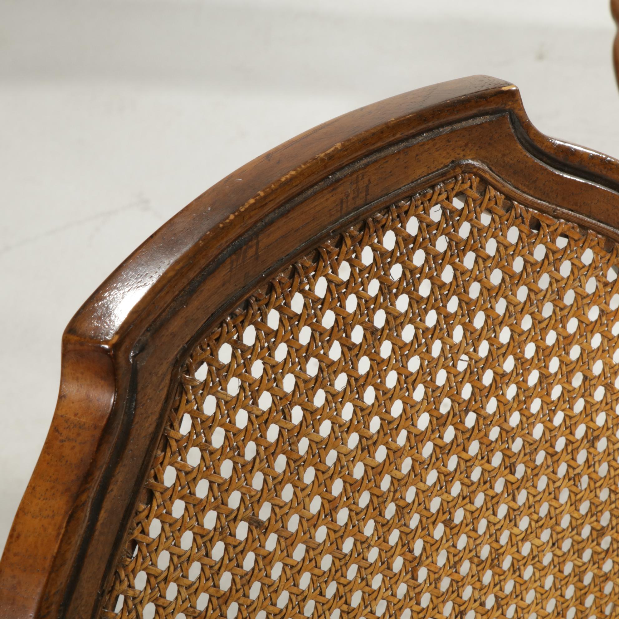 Drexel Heritage "Grand Villa" Dining Table with Four Chairs, Late 20th Century