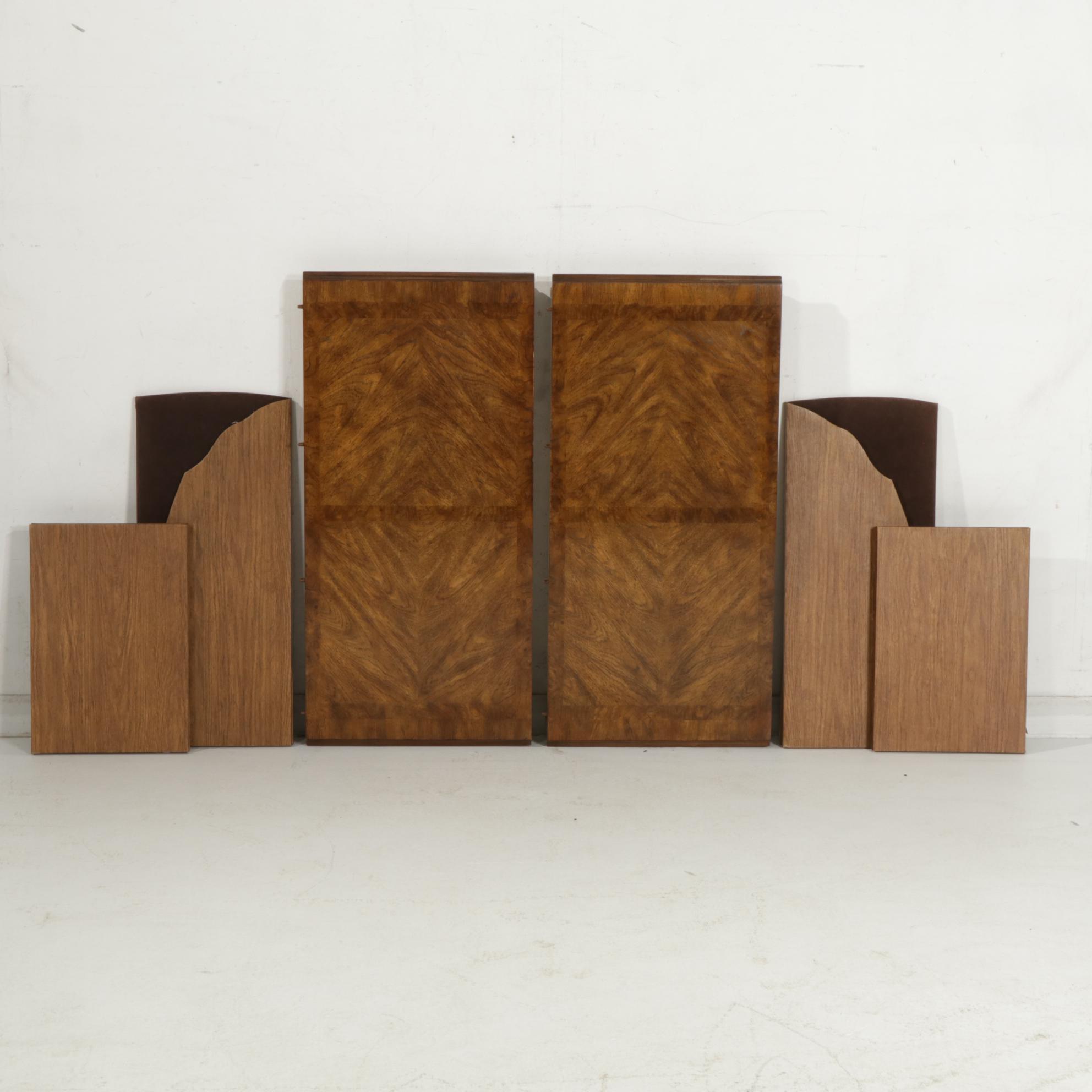 Drexel Heritage "Grand Villa" Dining Table with Four Chairs, Late 20th Century