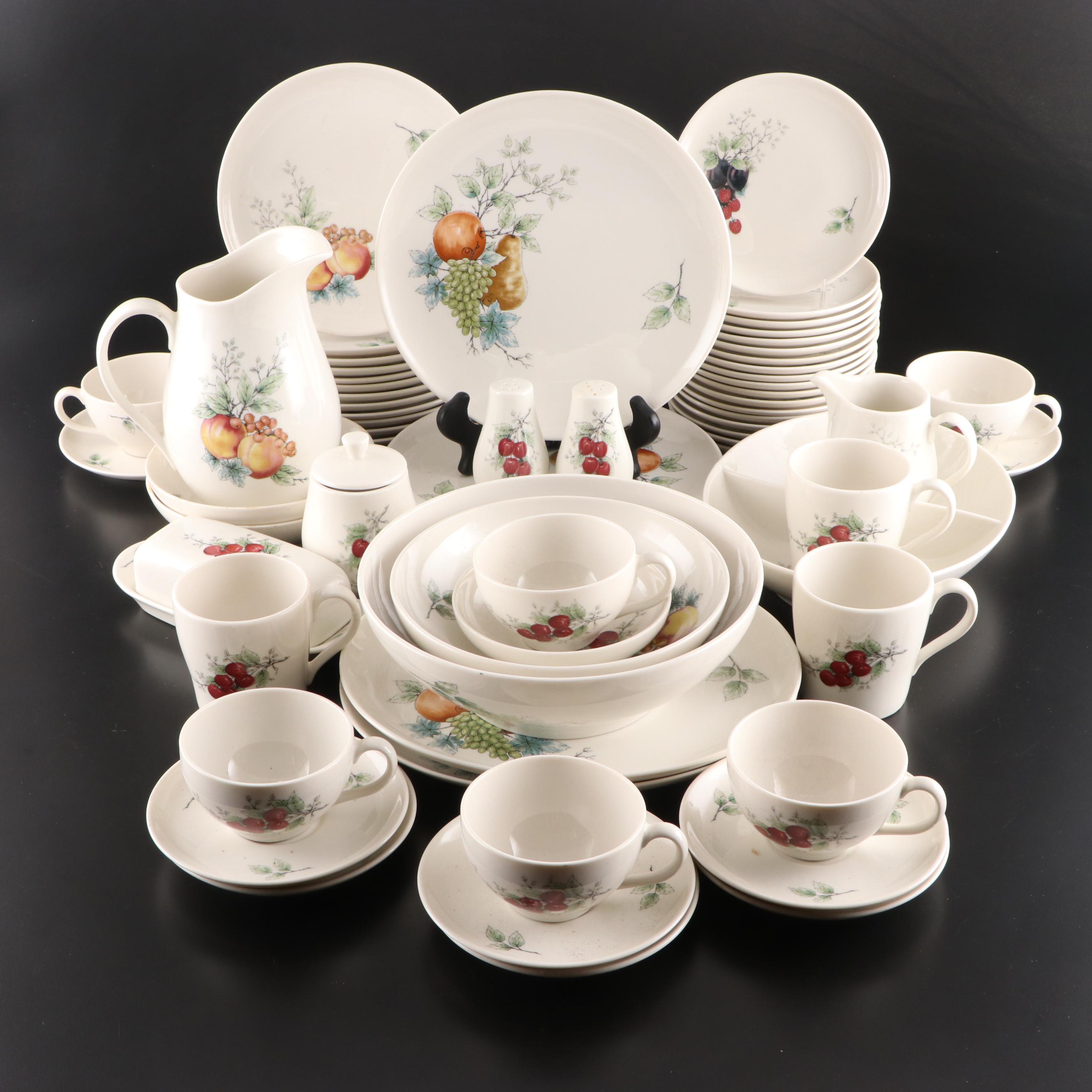 Syracuse "Wayside" Porcelain Dinnerware, 1965-1970