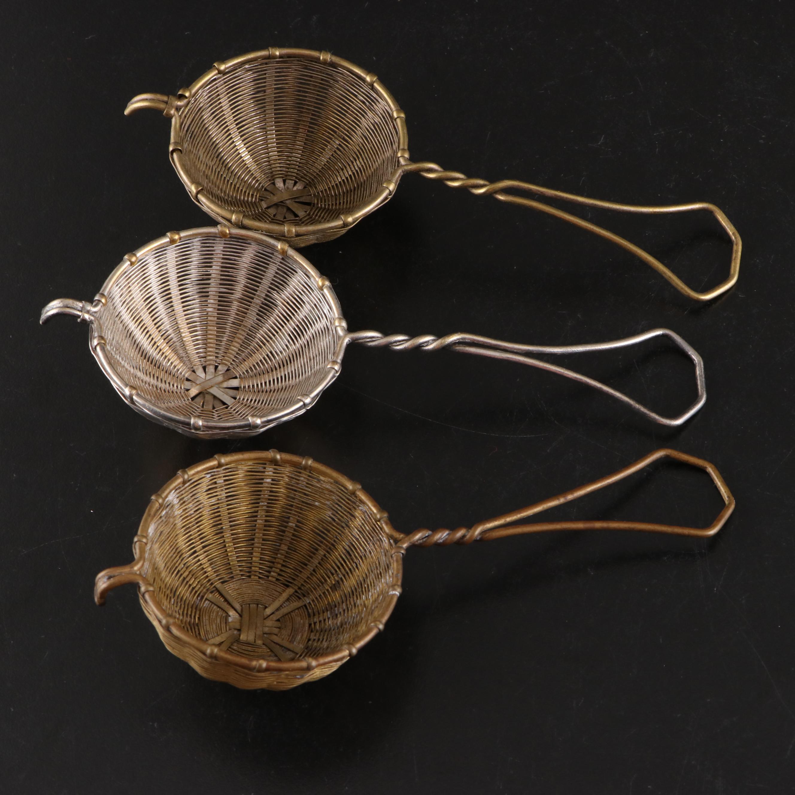 Pyrex Etched Glass Teapot with Tea Strainers, 20th Century