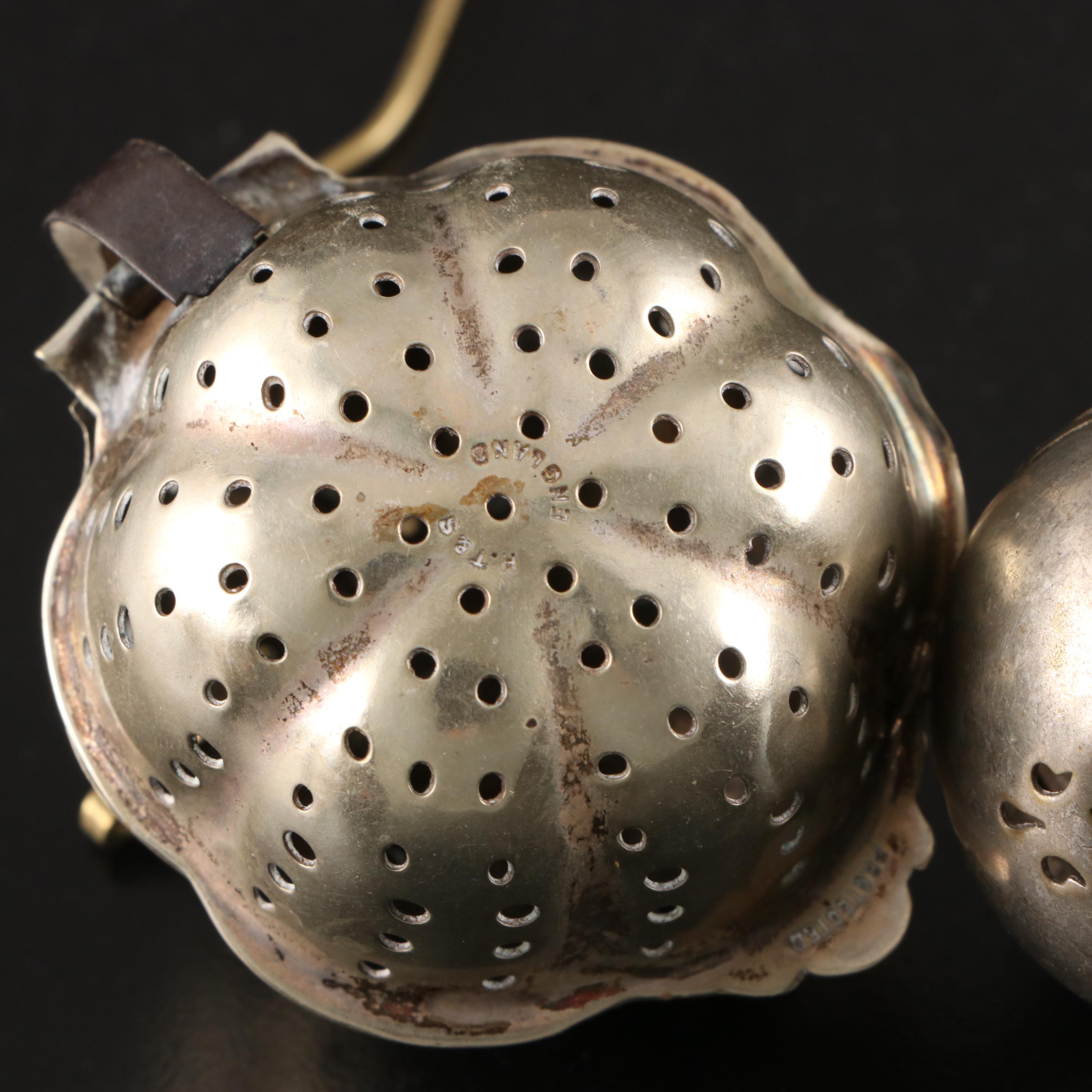 Pyrex Etched Glass Teapot with Tea Strainers, 20th Century