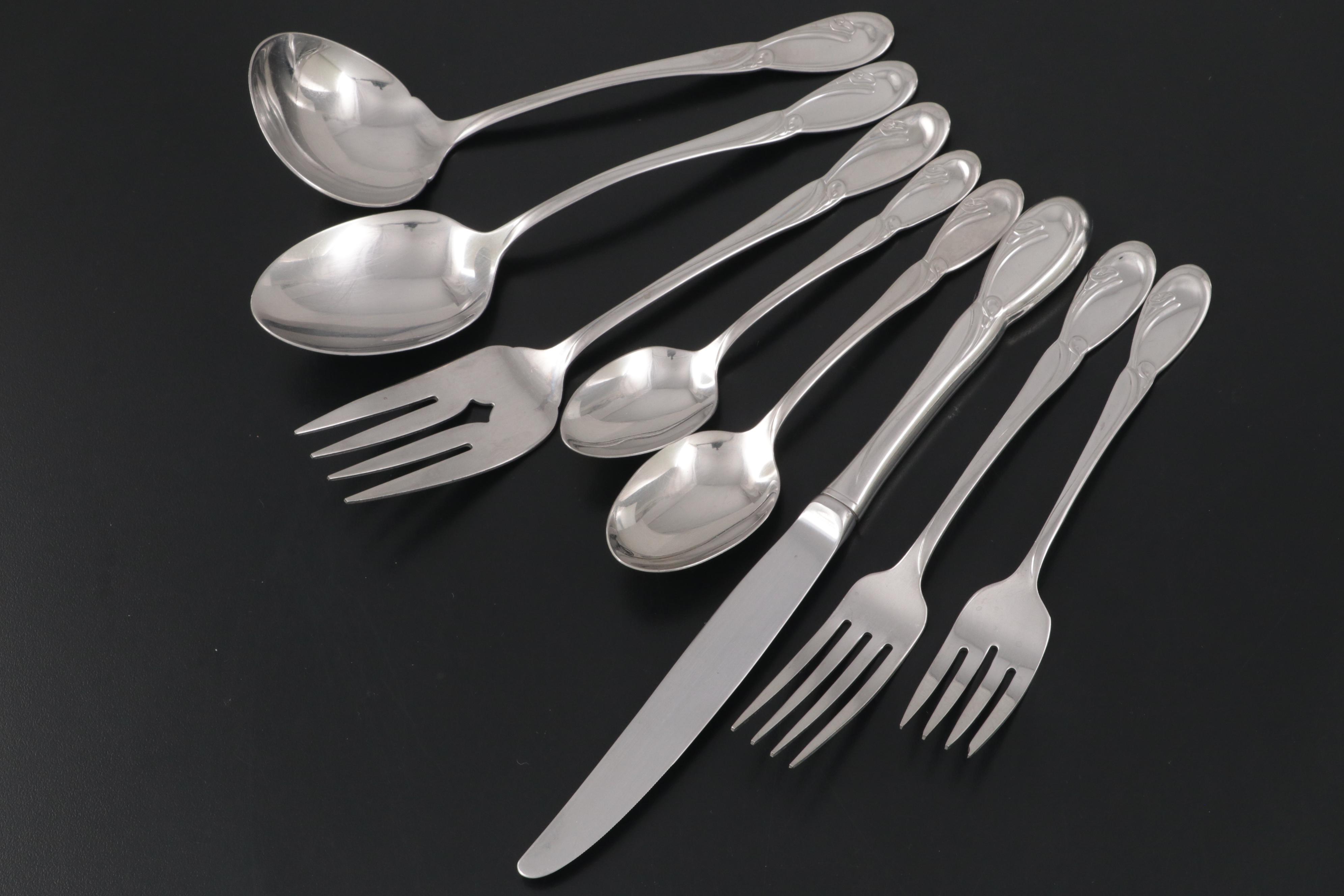 Oneida Deluxe "Calla Lily" Stainless Steel Flatware