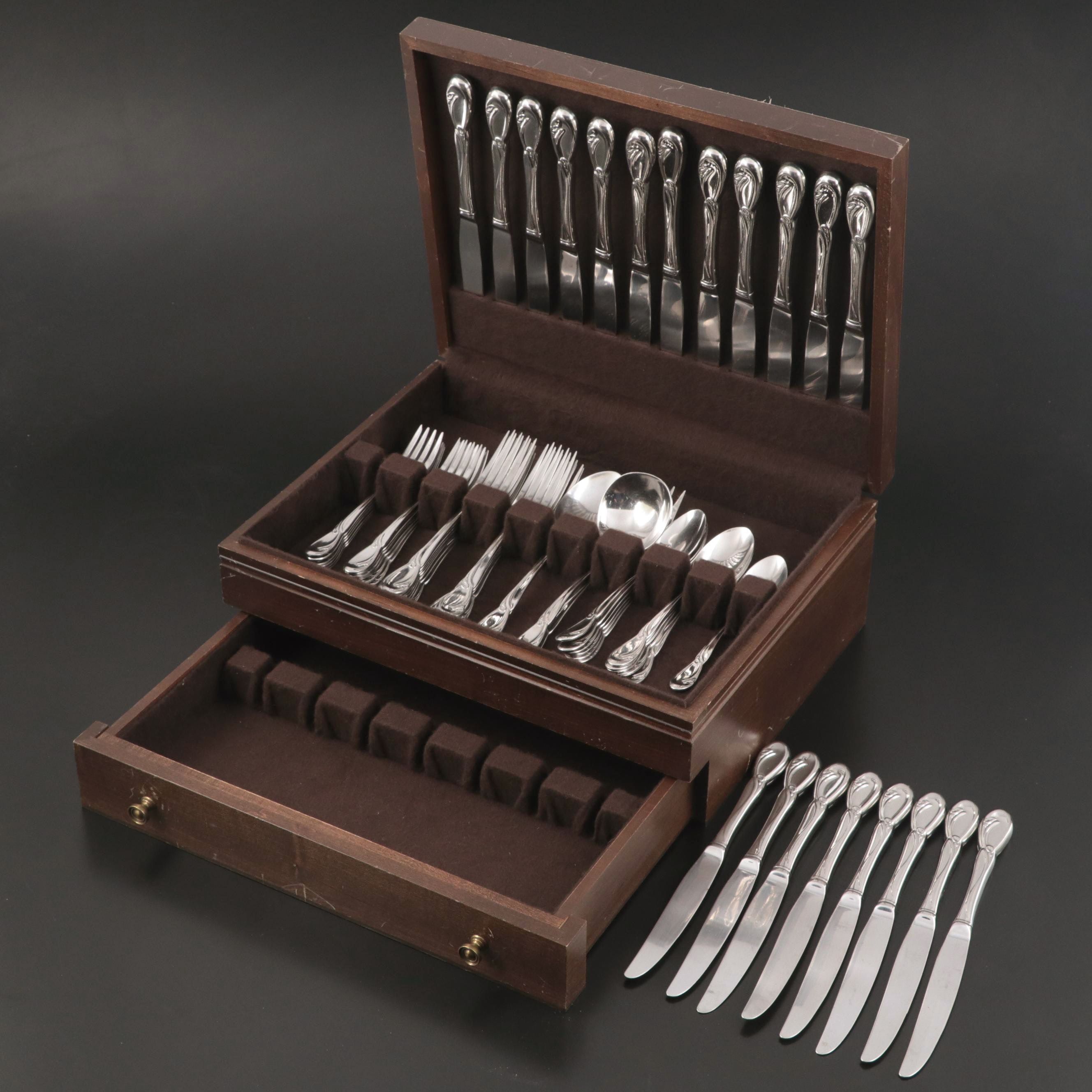 Oneida Deluxe "Calla Lily" Stainless Steel Flatware