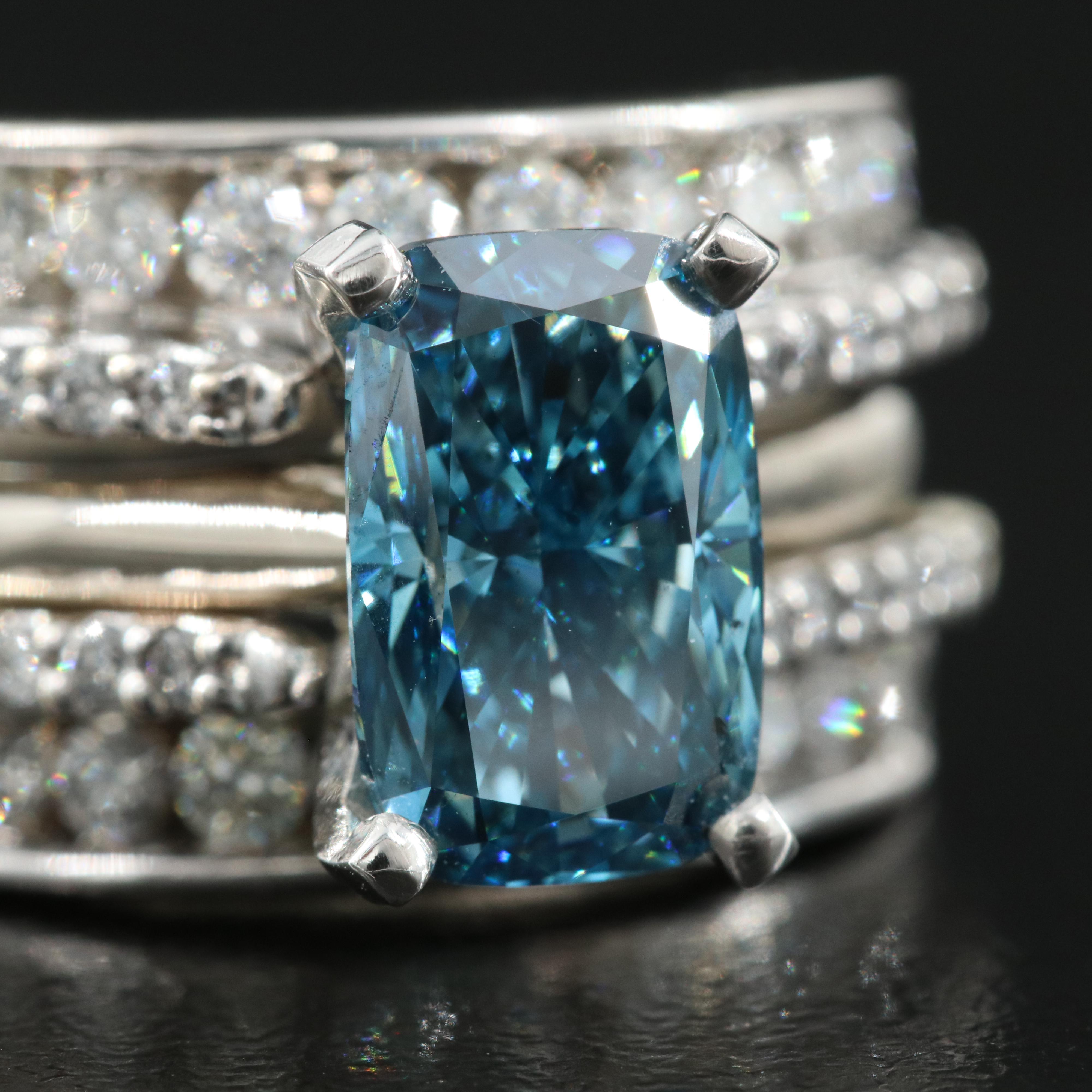 14K 3.49 CTW Diamond Ring and Band with Fancy Blue Center