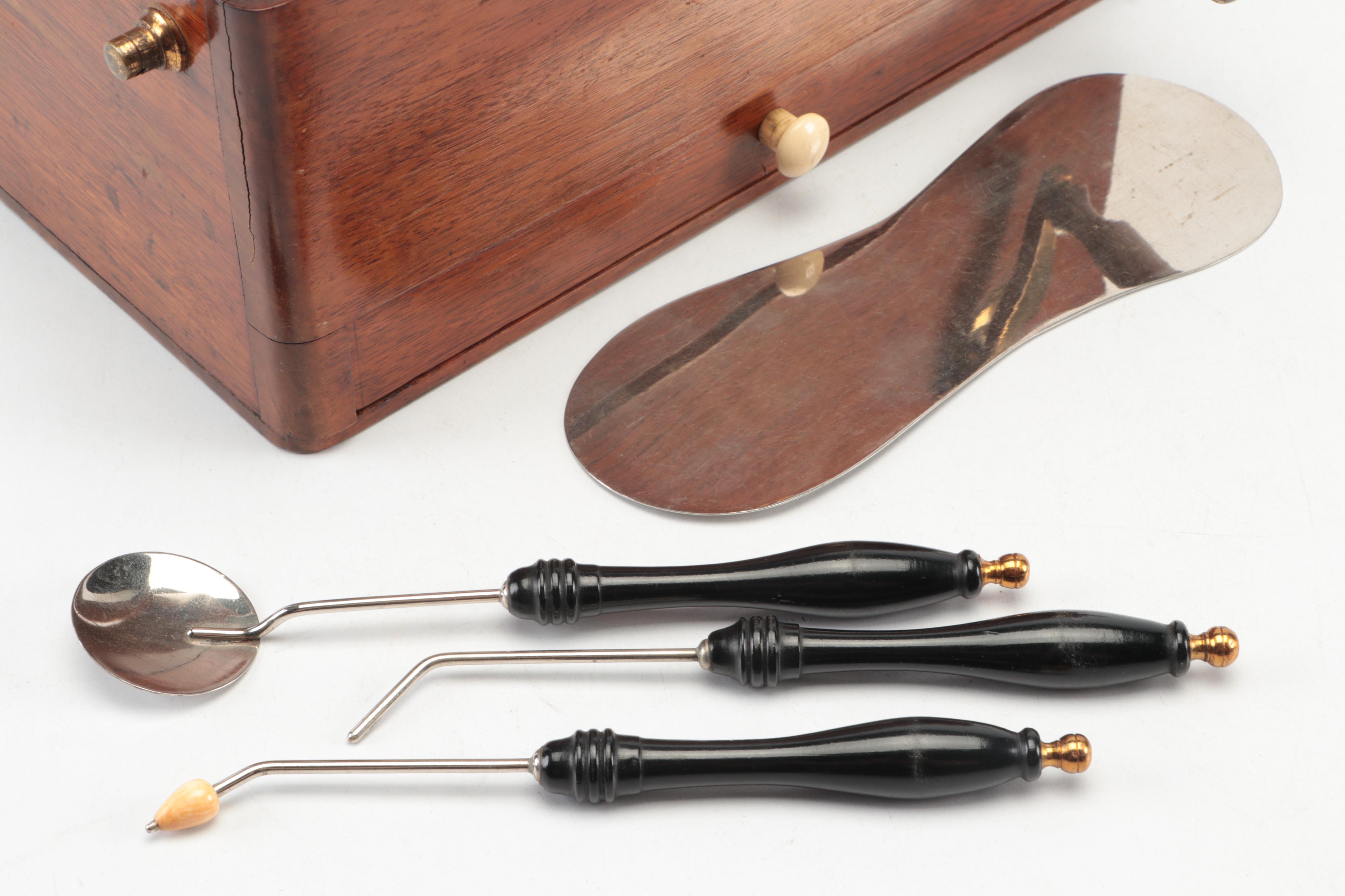 Quack Medicine Davis and Kidder's Magneto-Electric Machine for Nervous Diseases