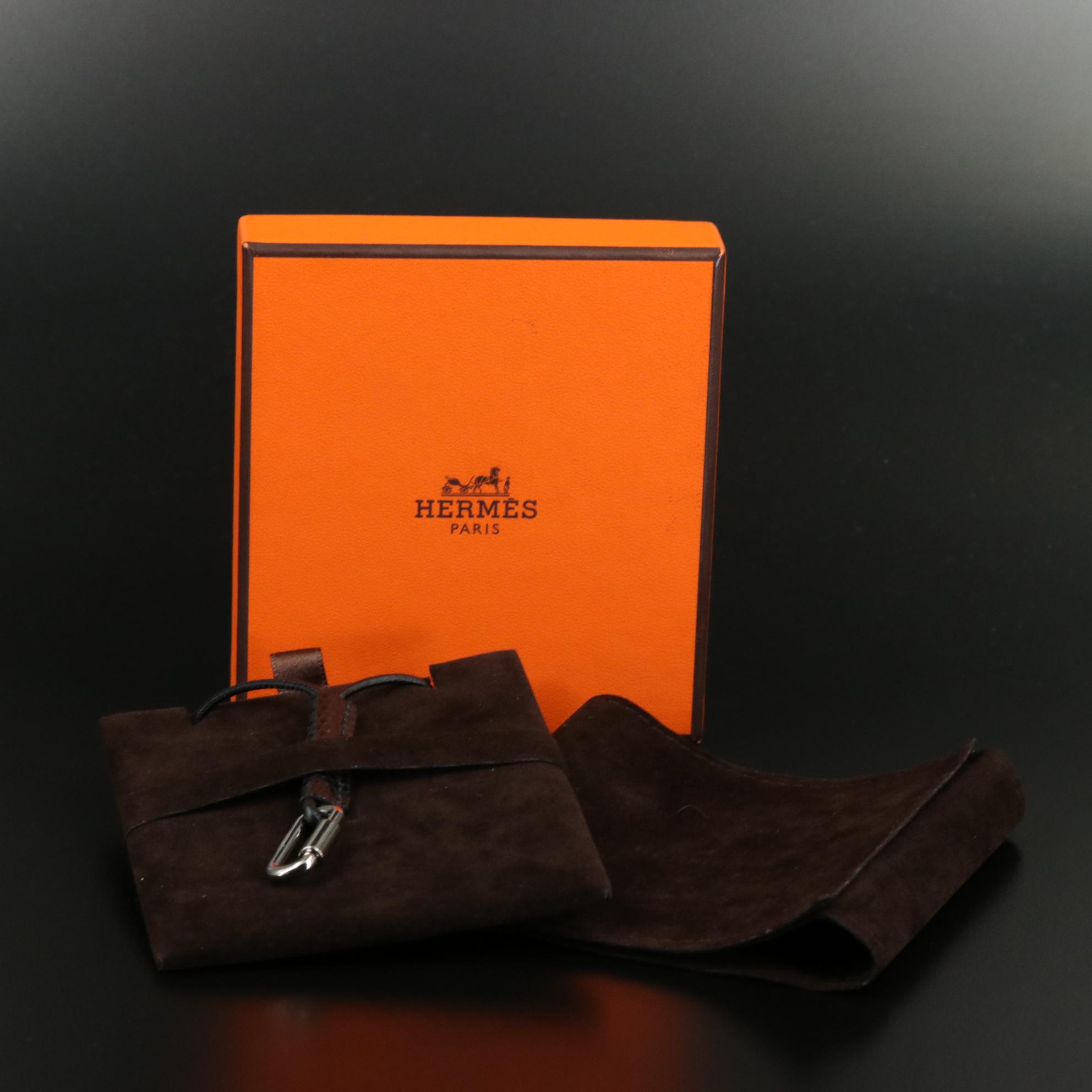 Hermès Curiosite Mousqueton Swift Leather Necklace with Pendant